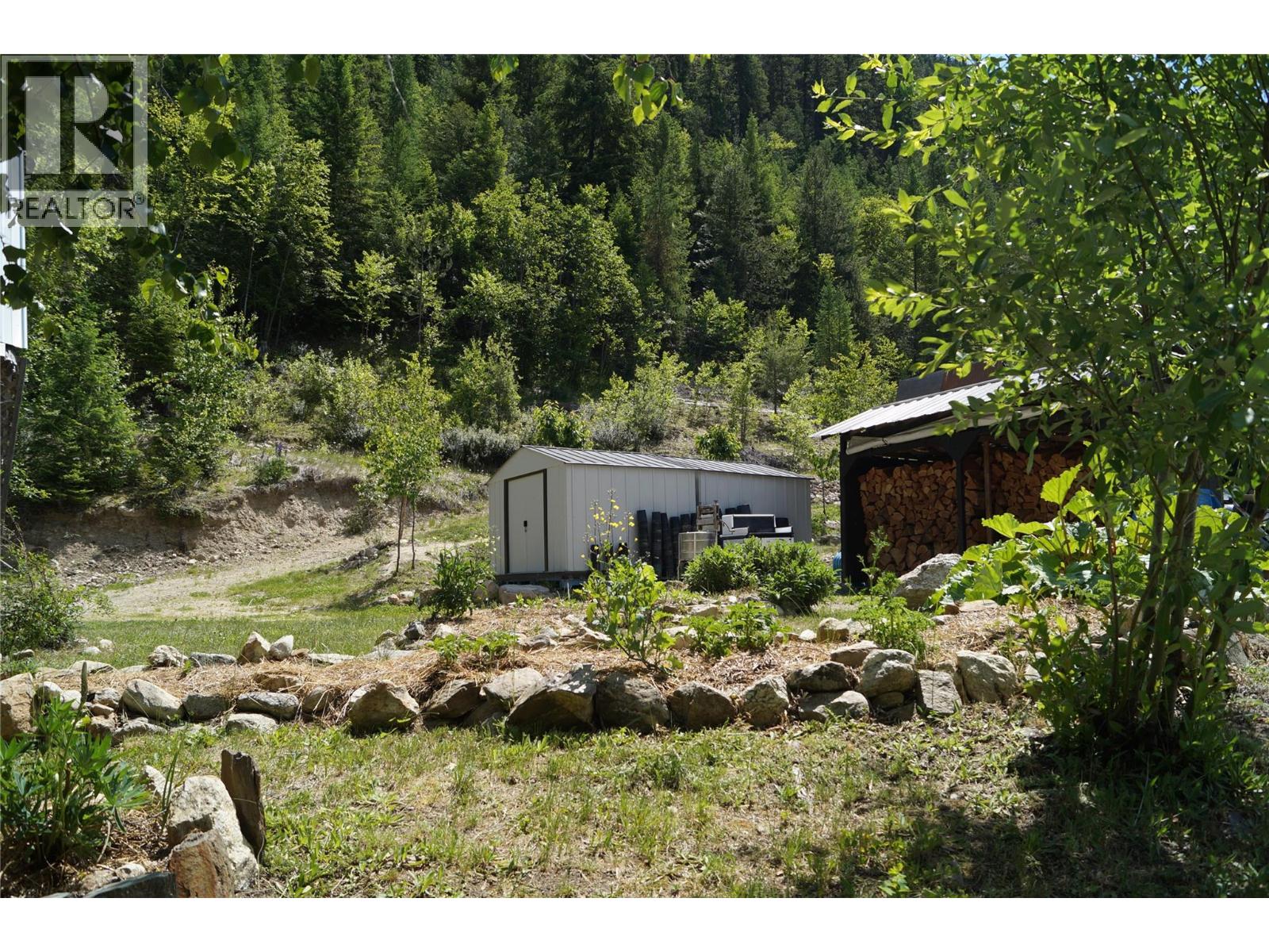 4650 6 Highway Property Photo 28