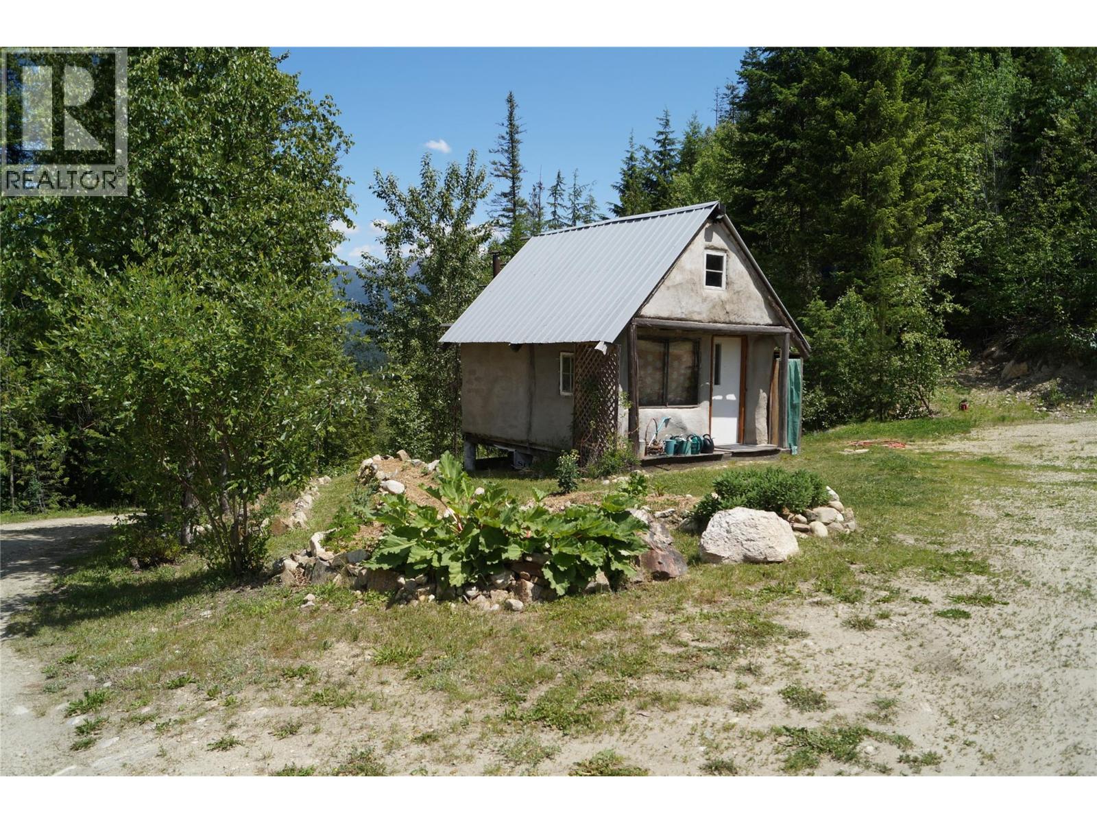 4650 6 Highway Property Photo 29