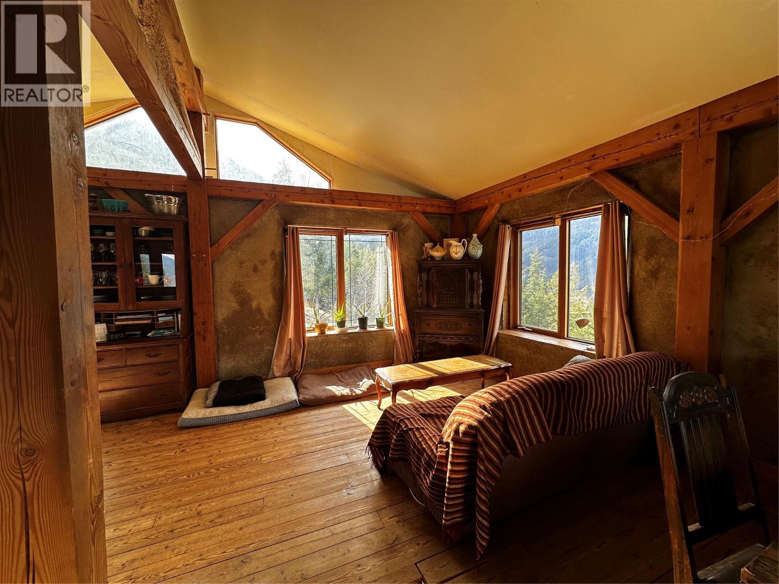 4650 6 Highway Property Photo 49