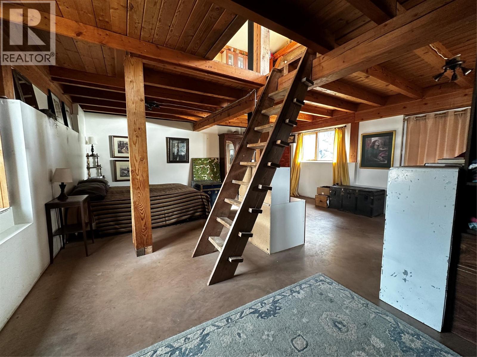 4650 6 Highway Property Photo 54