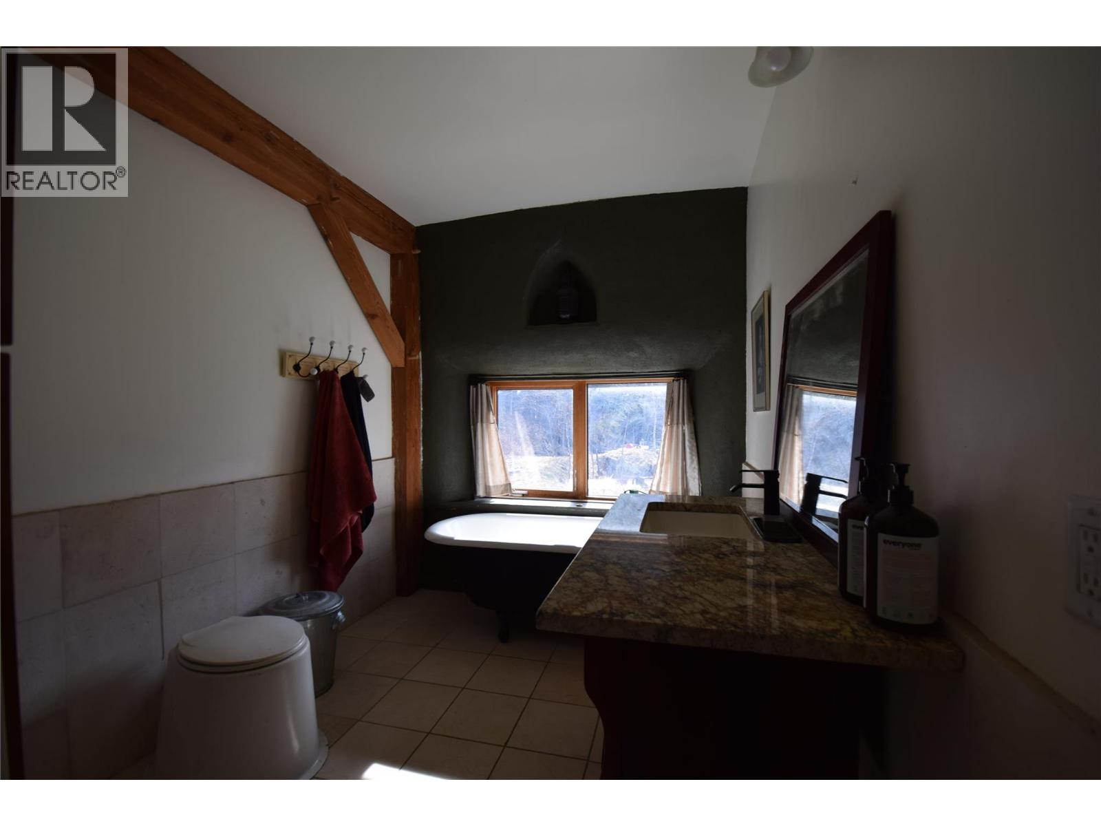 4650 6 Highway Property Photo 59