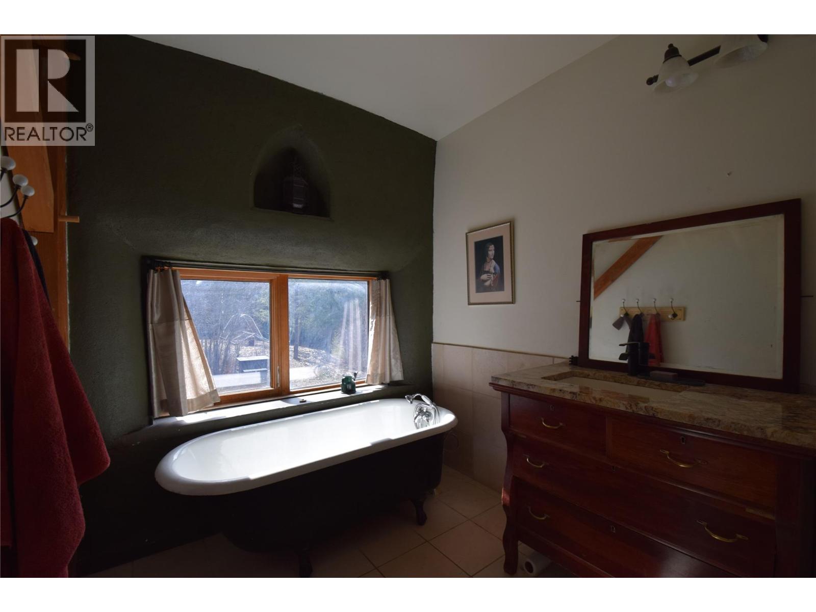 4650 6 Highway Property Photo 60