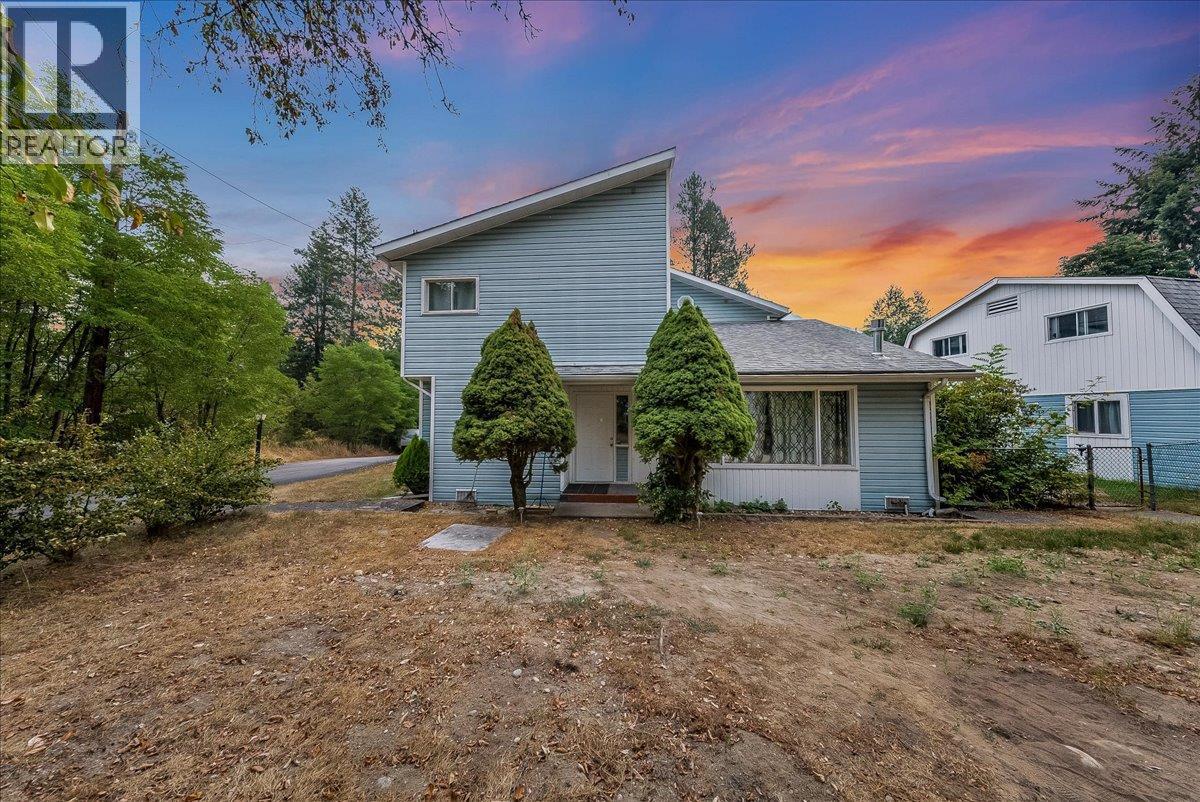 814 16TH Avenue Property Photo 1