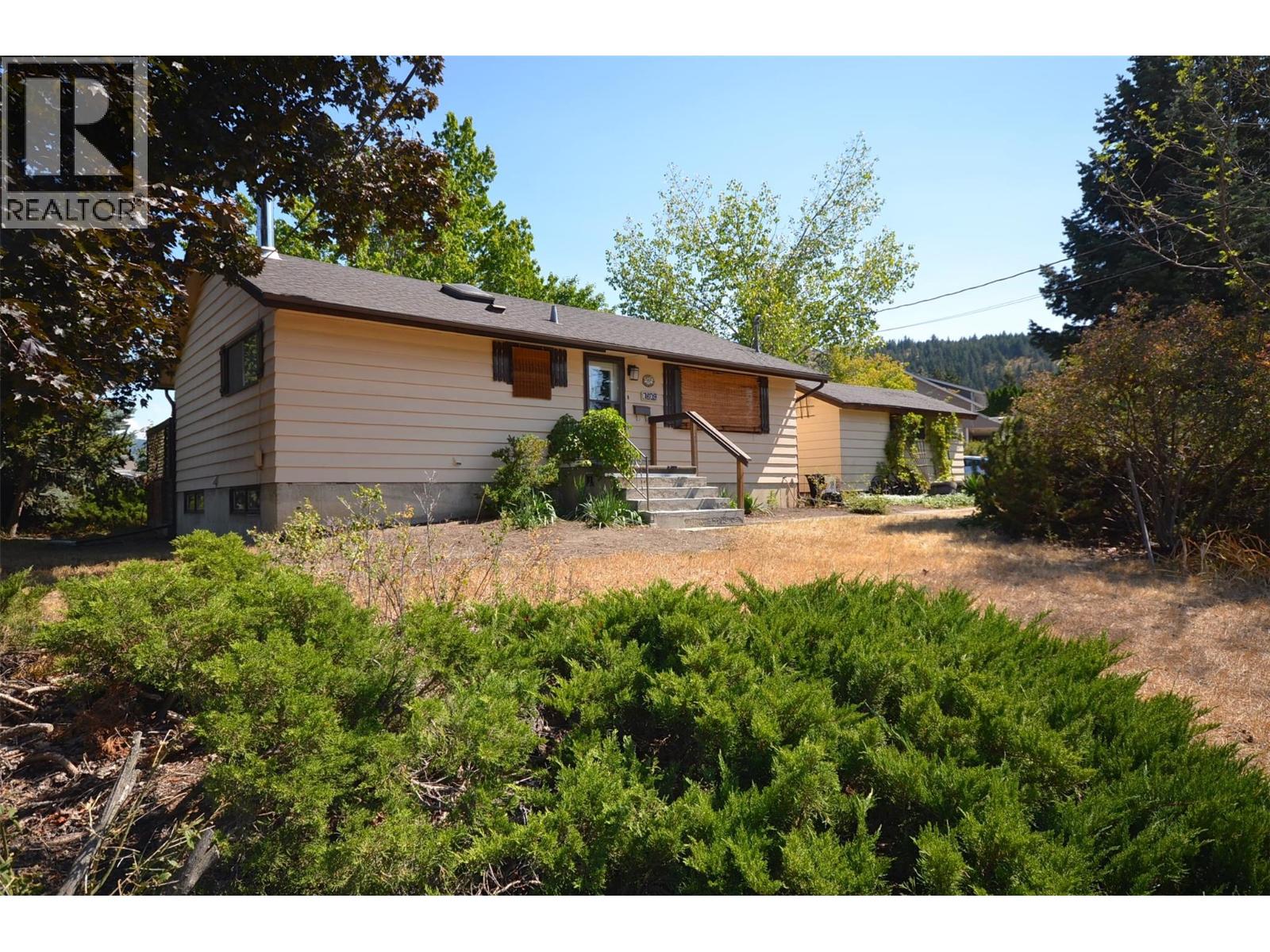 7609 Cunliffe Road Property Photo 1