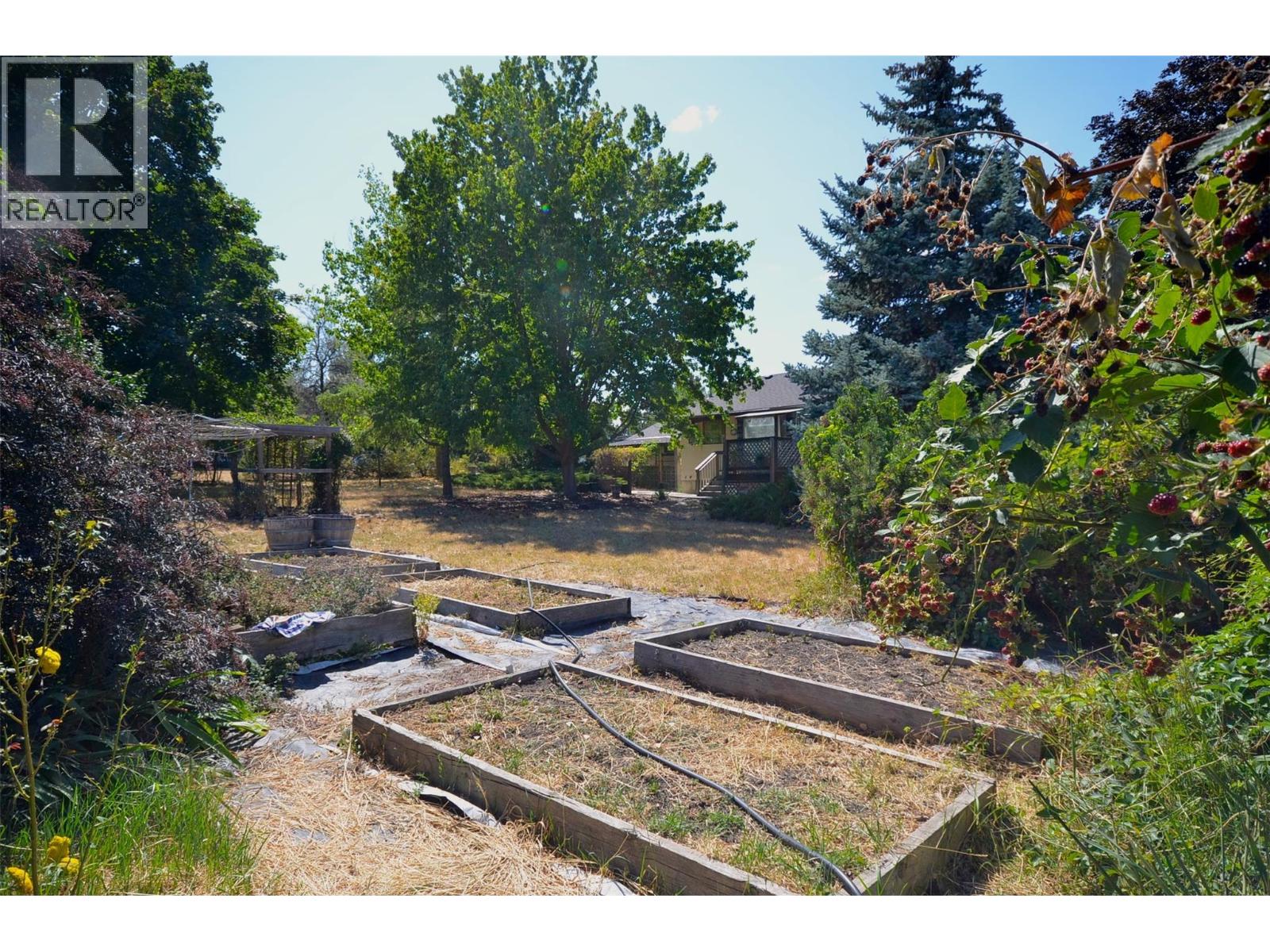 7609 Cunliffe Road Property Photo 10