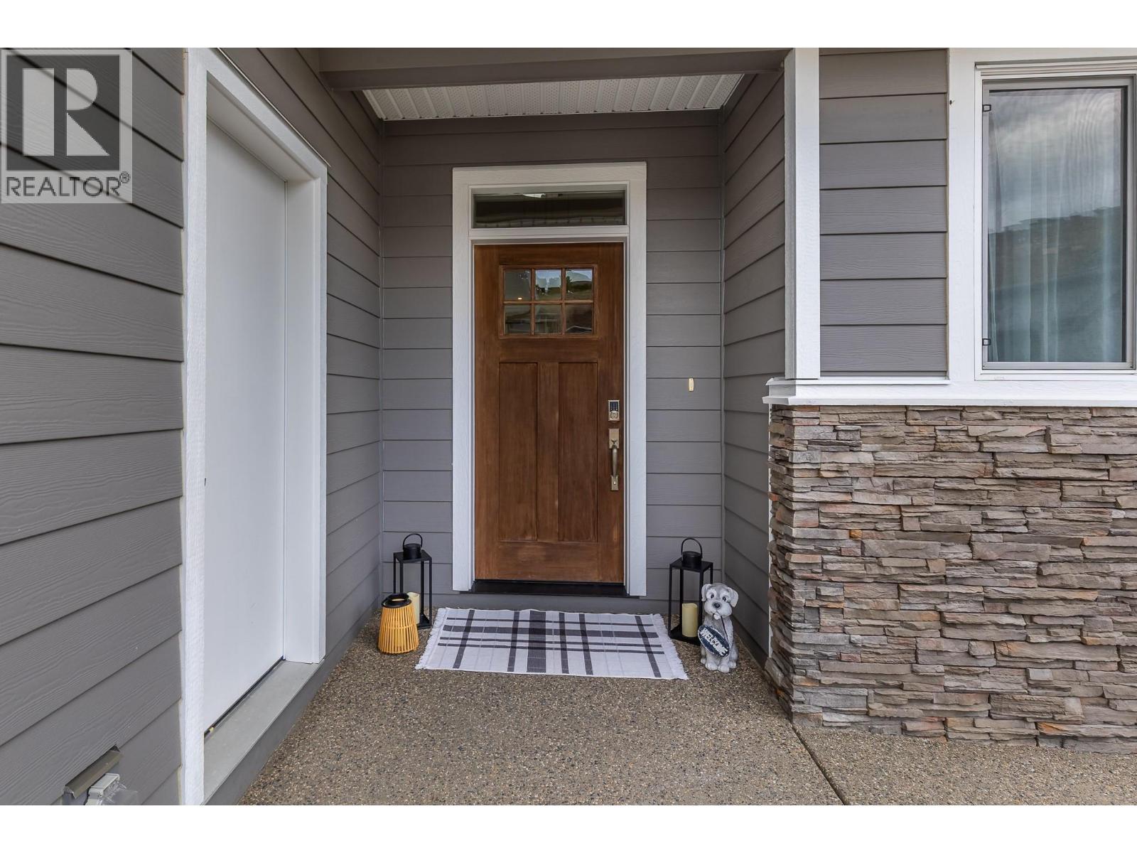 6666 Blackcomb Way Property Photo 3
