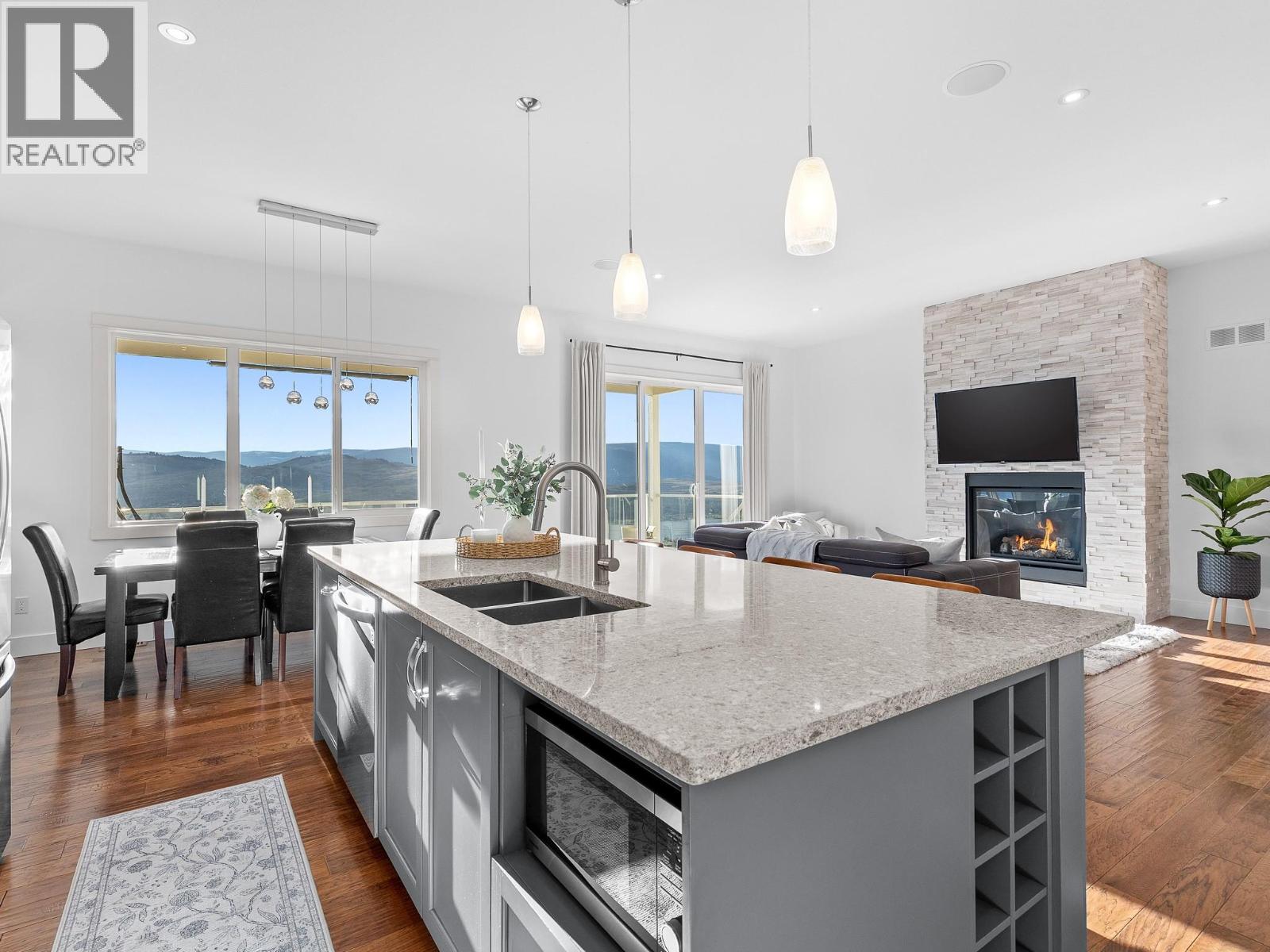 6666 Blackcomb Way Property Photo 18