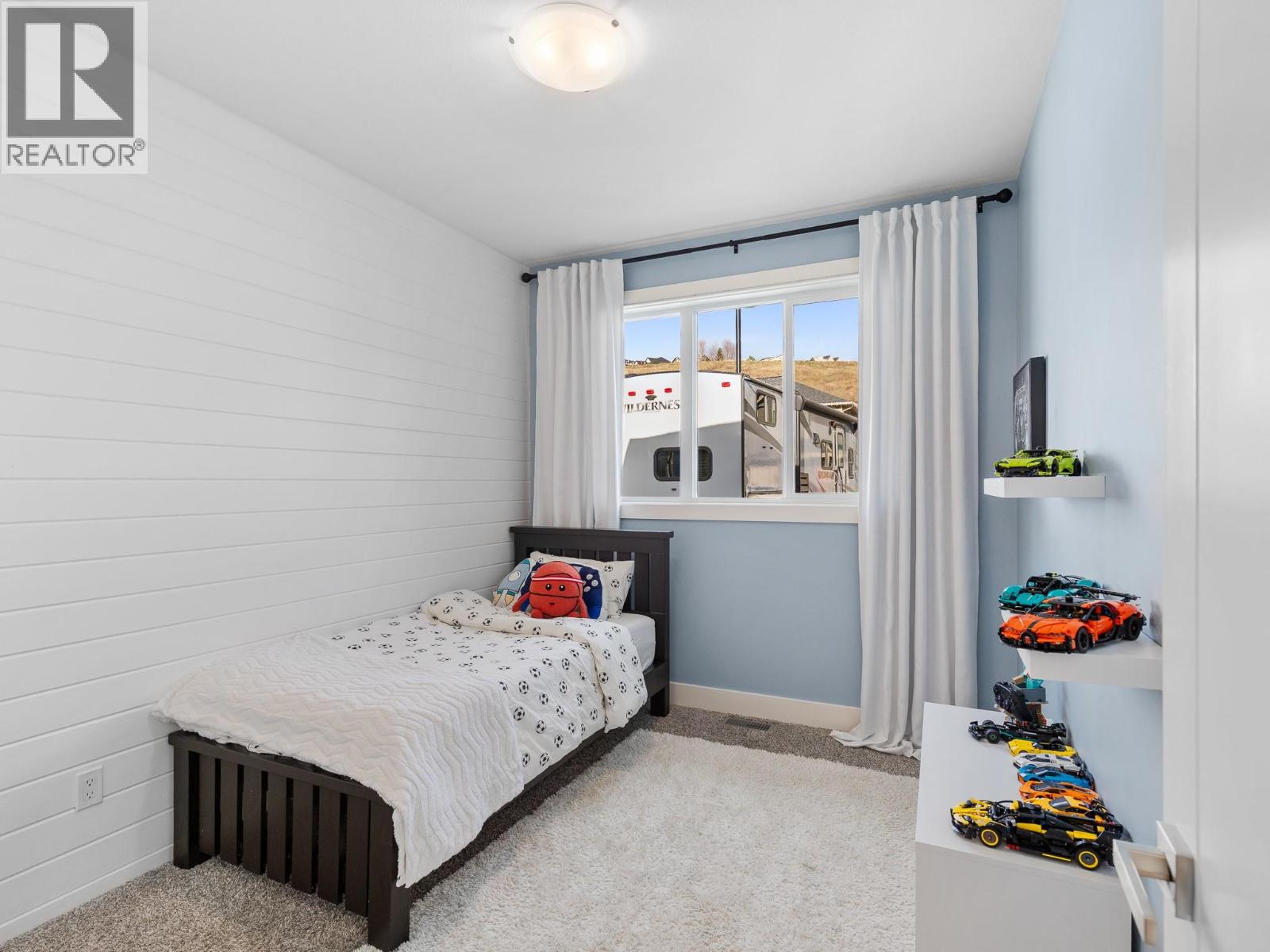 6666 Blackcomb Way Property Photo 39