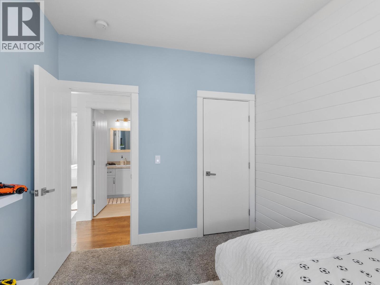 6666 Blackcomb Way Property Photo 40