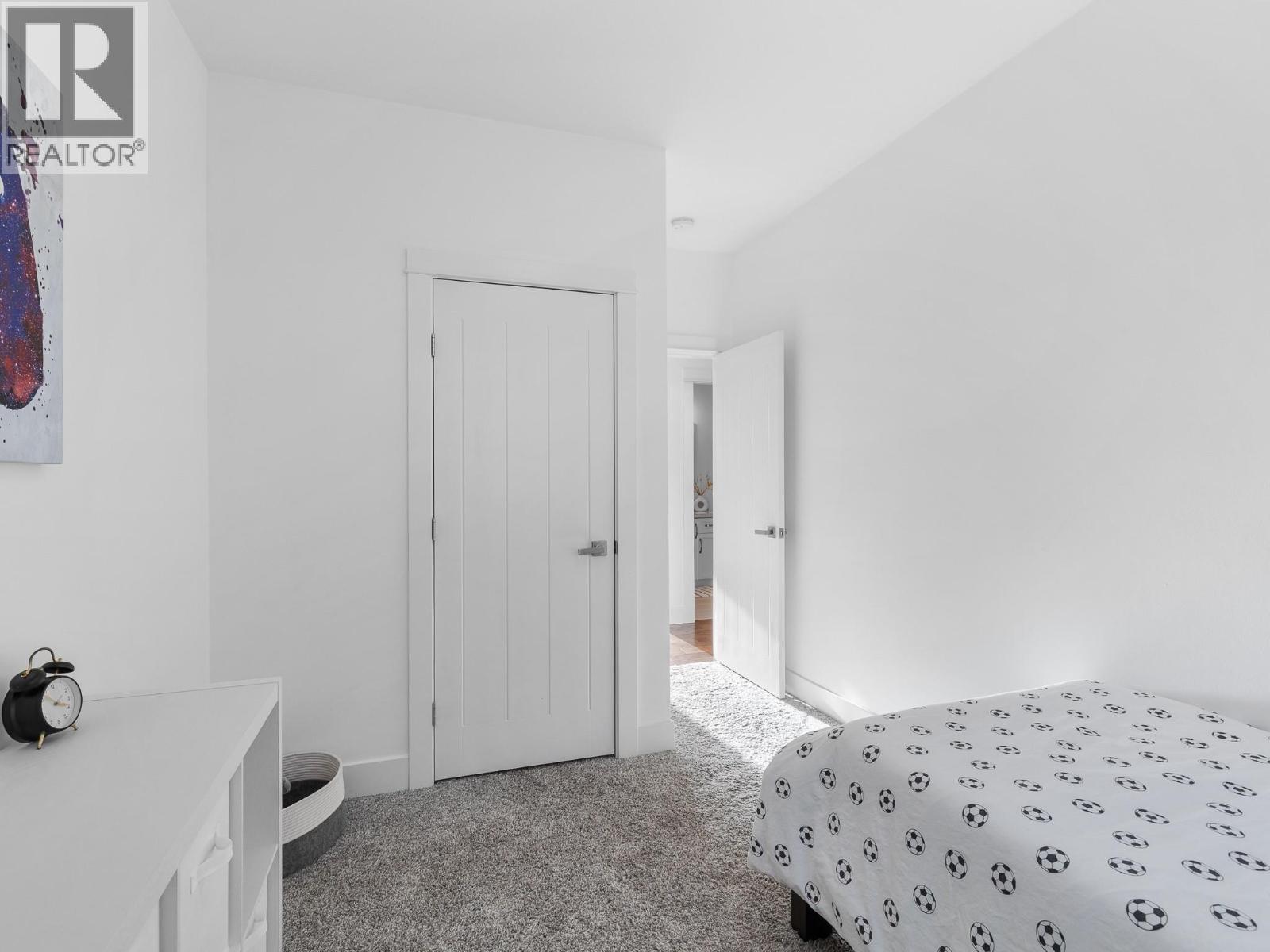 6666 Blackcomb Way Property Photo 42