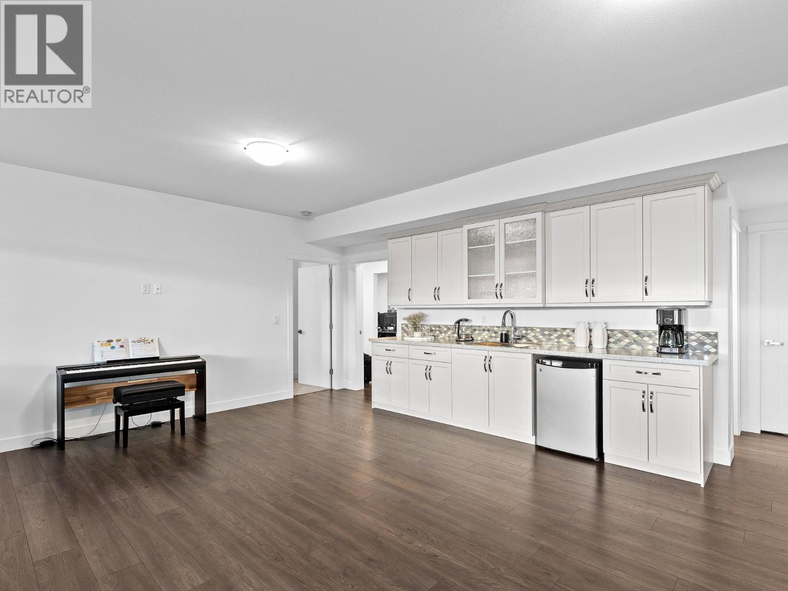 6666 Blackcomb Way Property Photo 46
