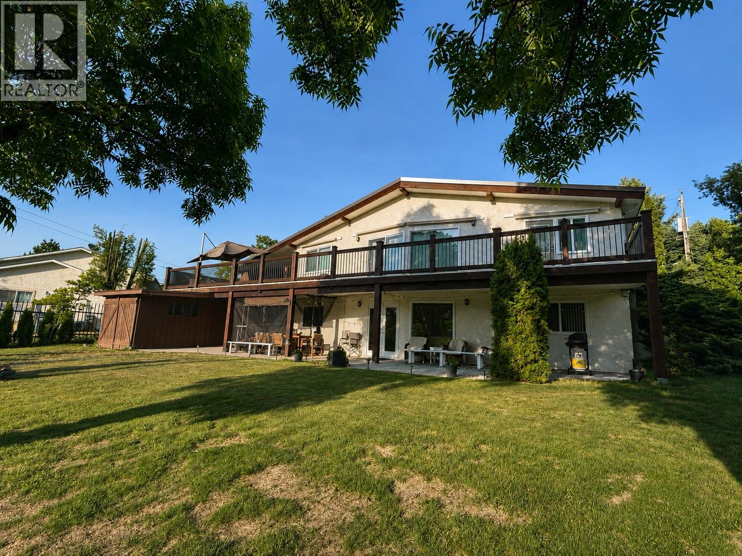7562 Crest-a-way Road Property Photo 33