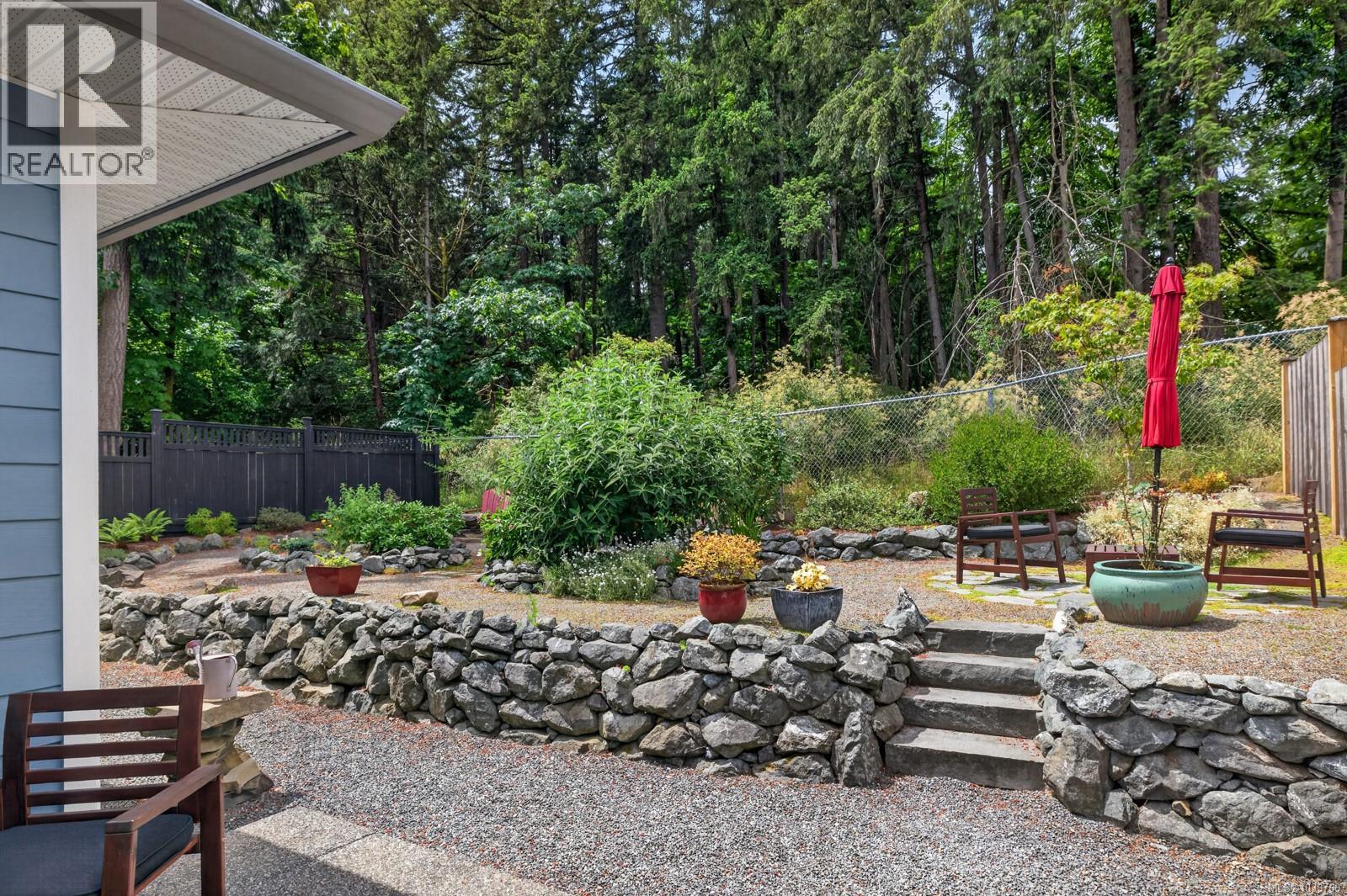 9853 Napier Pl Property Photo 12