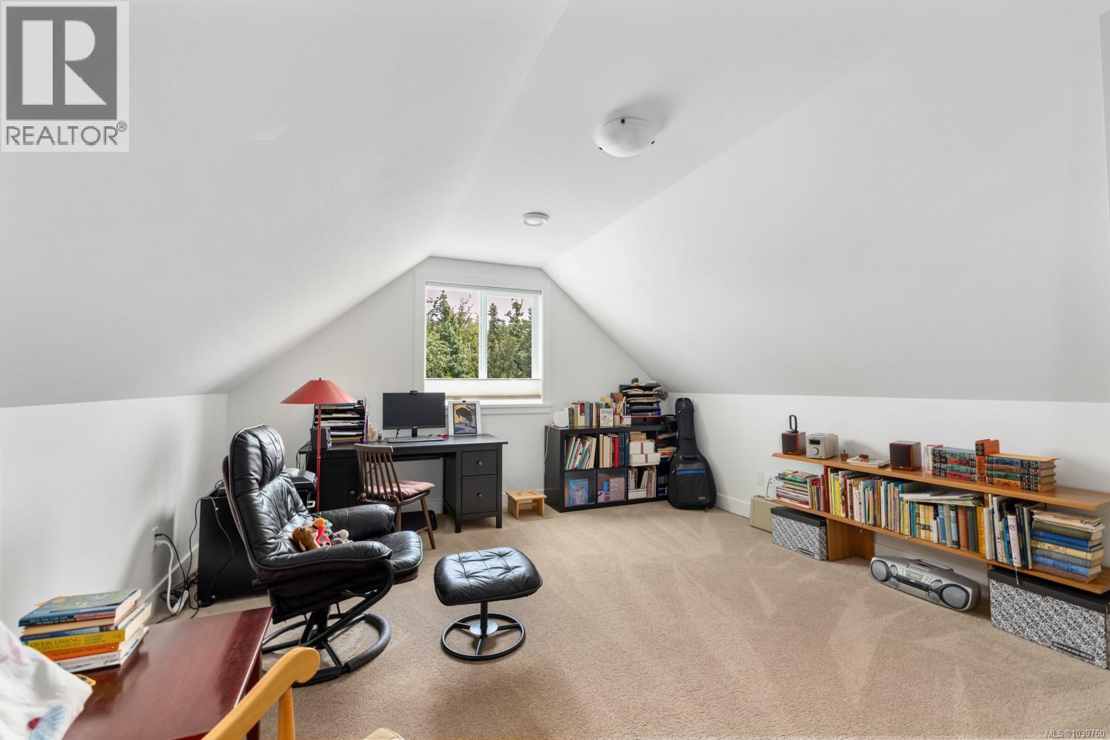 9853 Napier Pl Property Photo 40