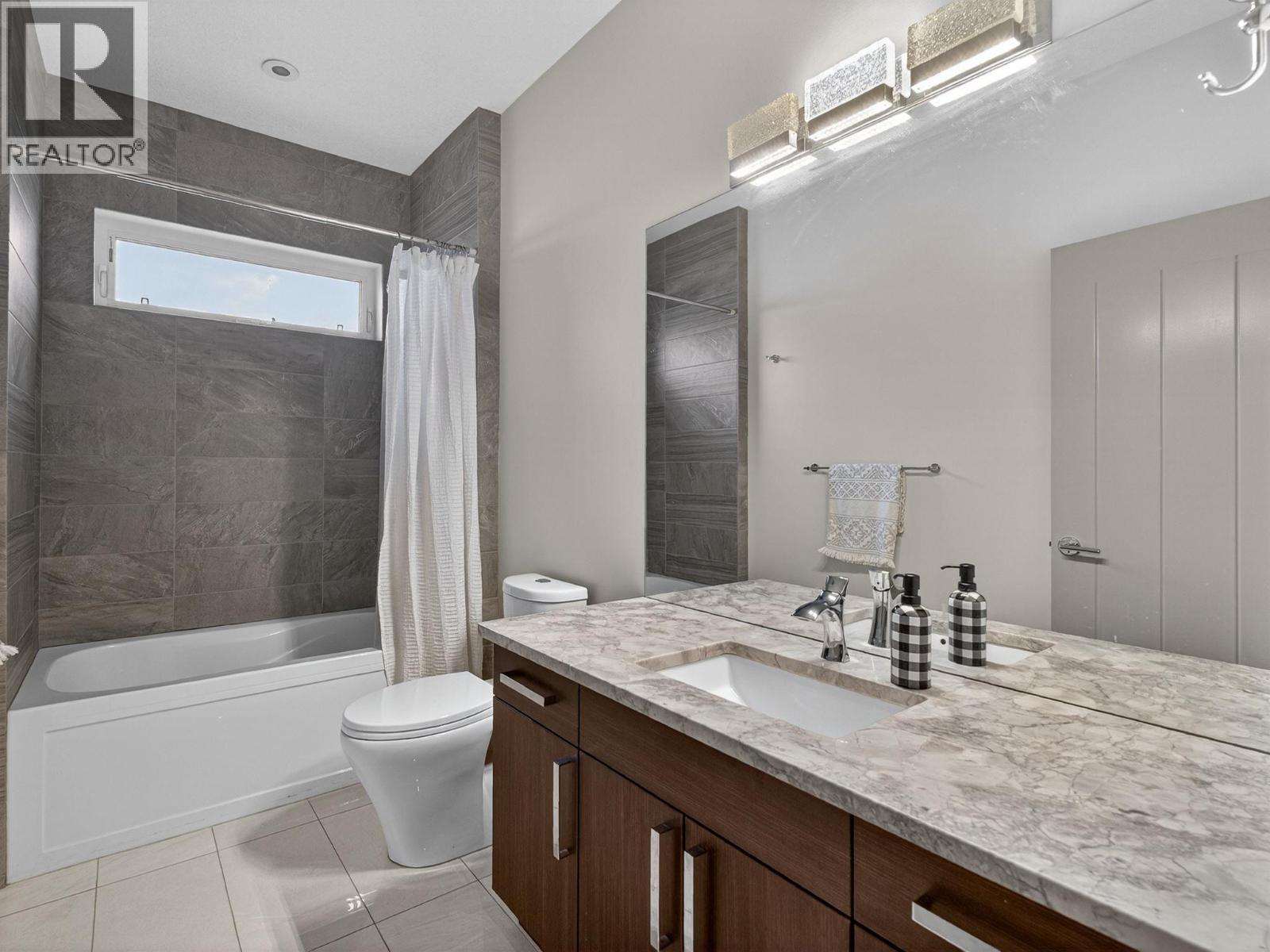 1900 Water Street Property Photo 24