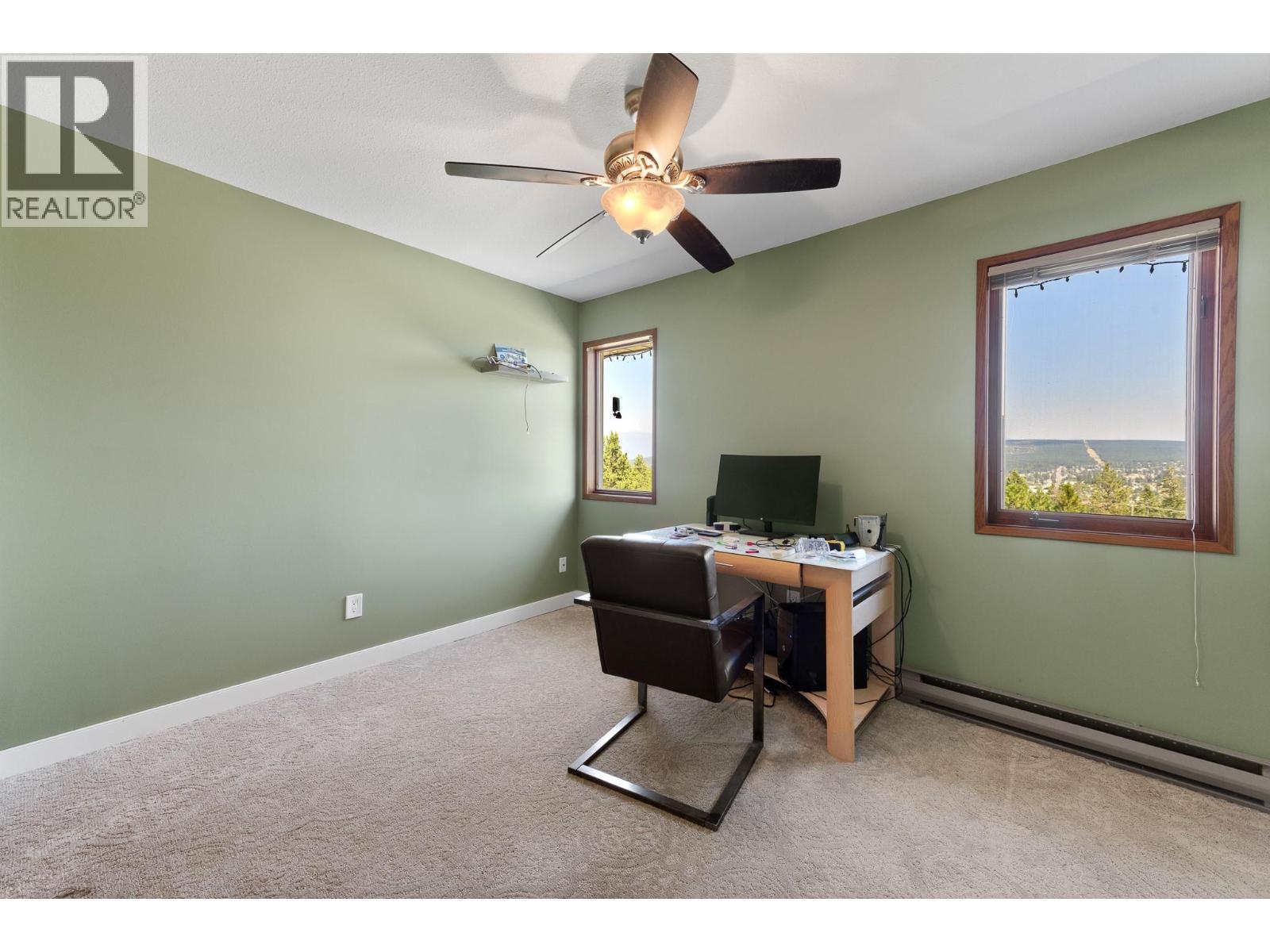709 Weeks Road Property Photo 31