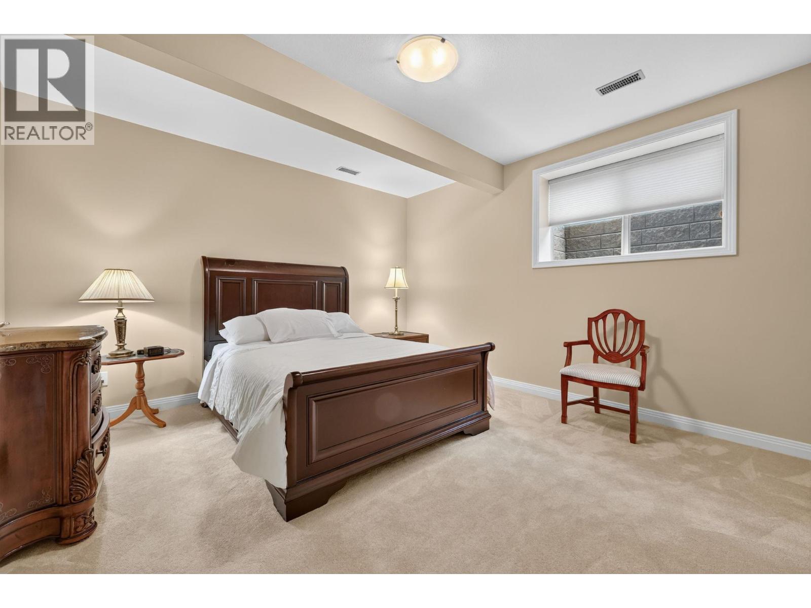 523 Metcalfe Avenue Property Photo 46