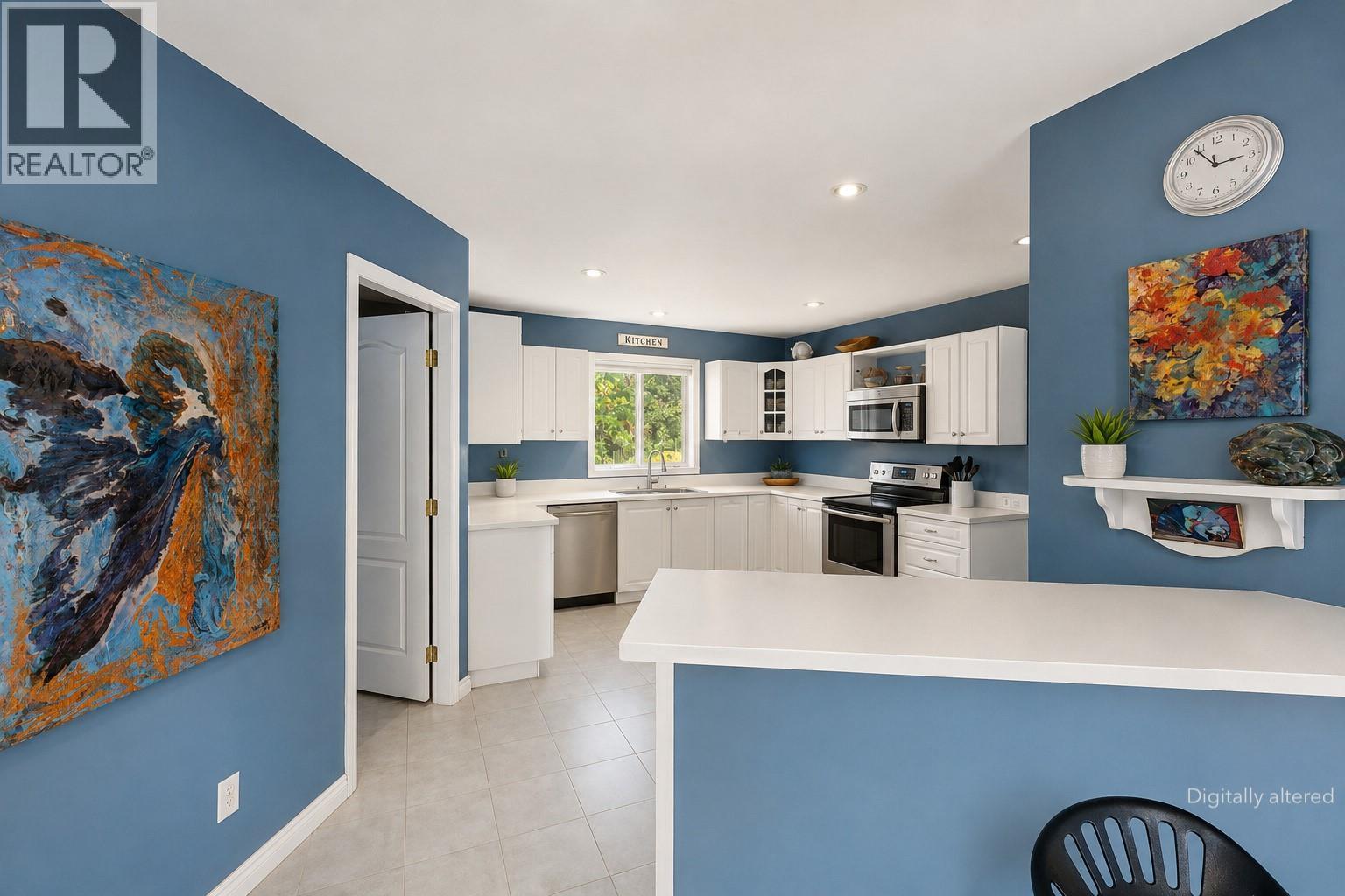 5255 Schneider Place Property Photo 10