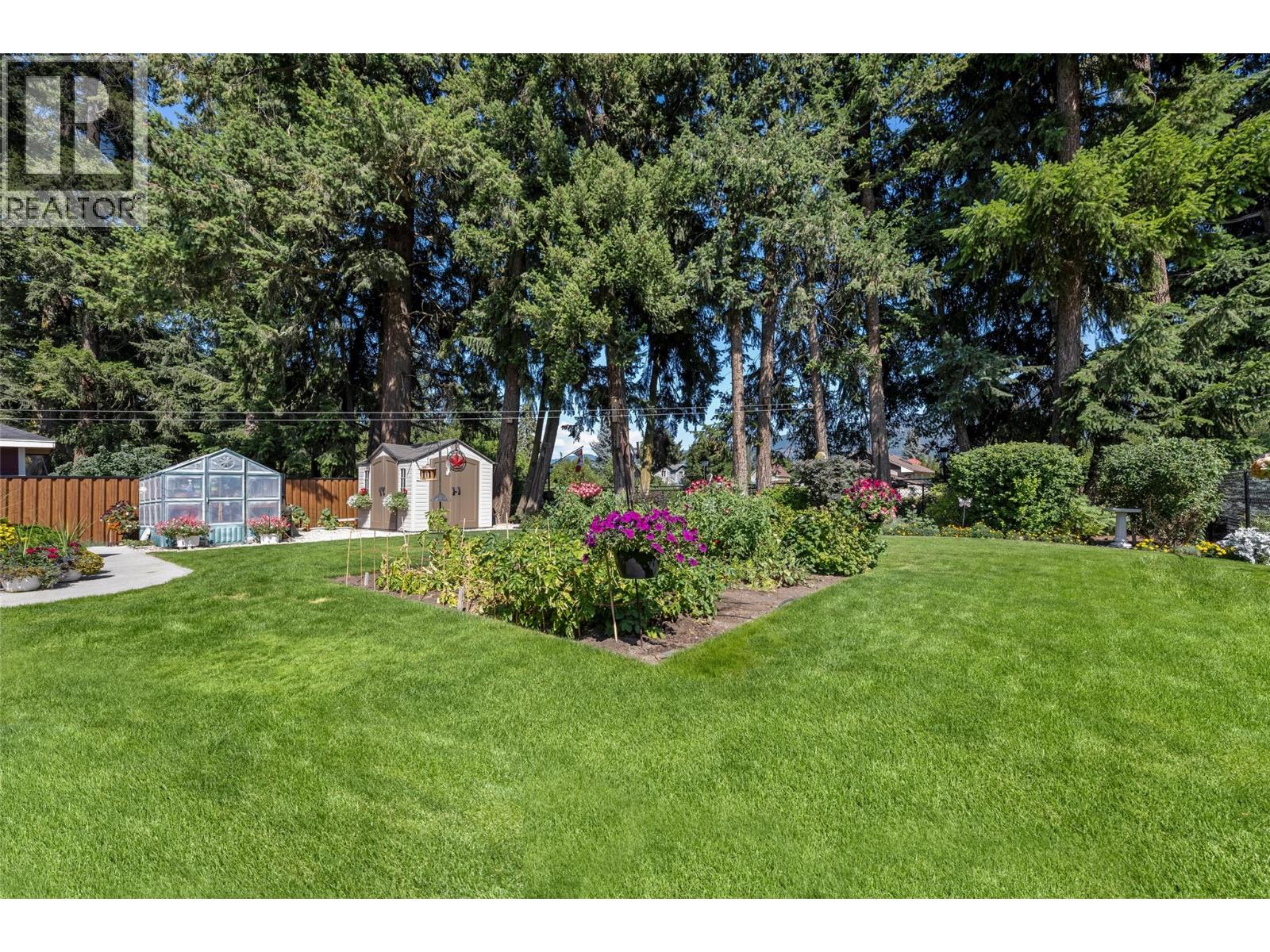 2976 Heal Court Property Photo 32
