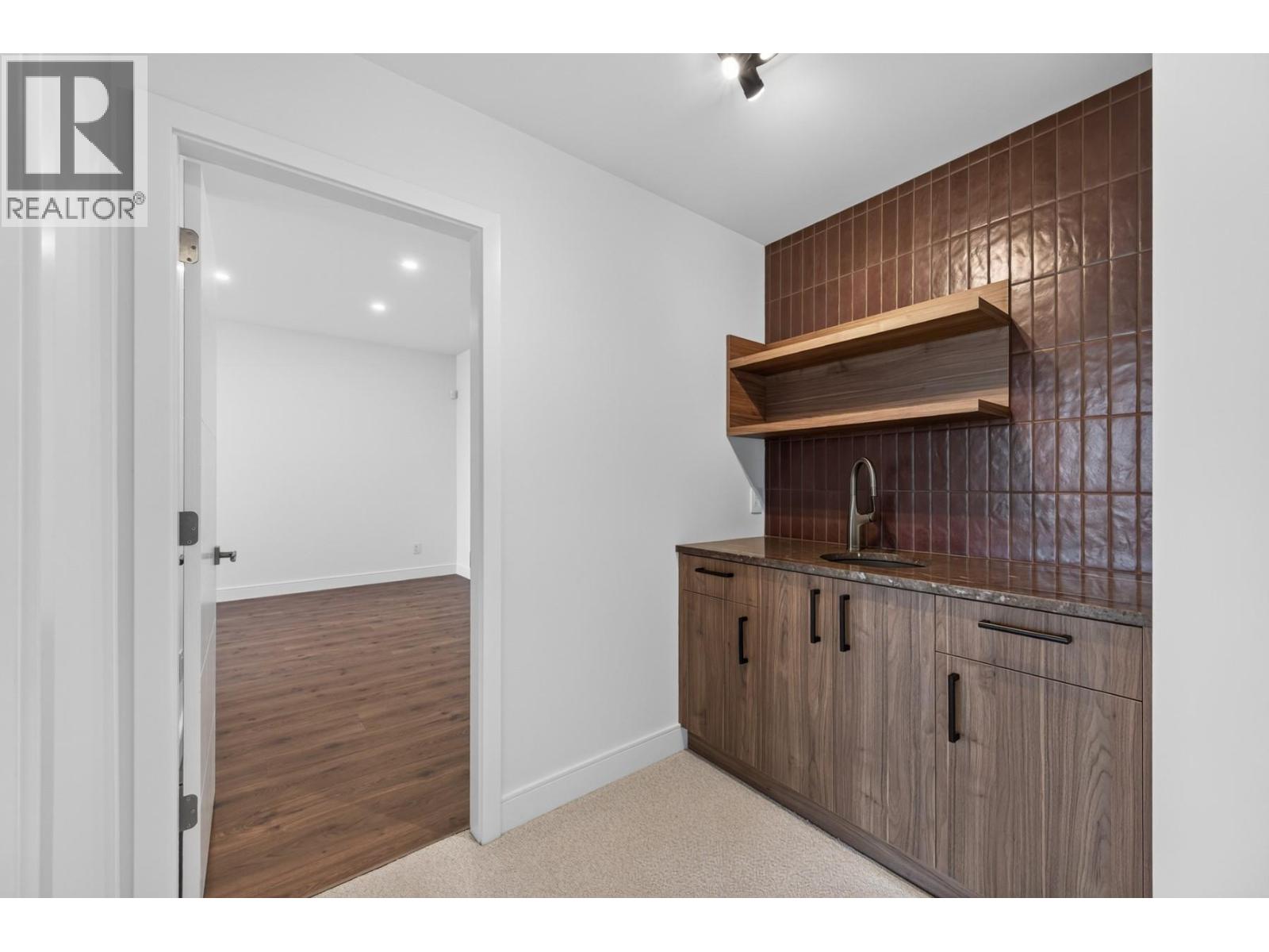 2257 Coldwater Drive Property Photo 39