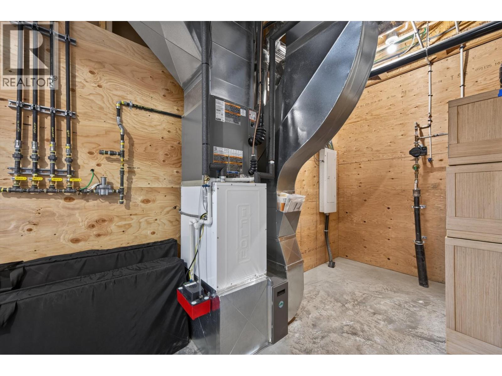 2257 Coldwater Drive Property Photo 48