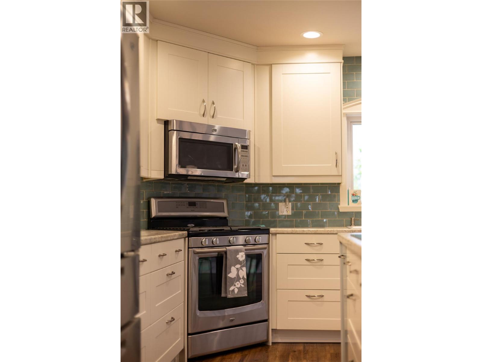 1007 Fourth Street Property Photo 13