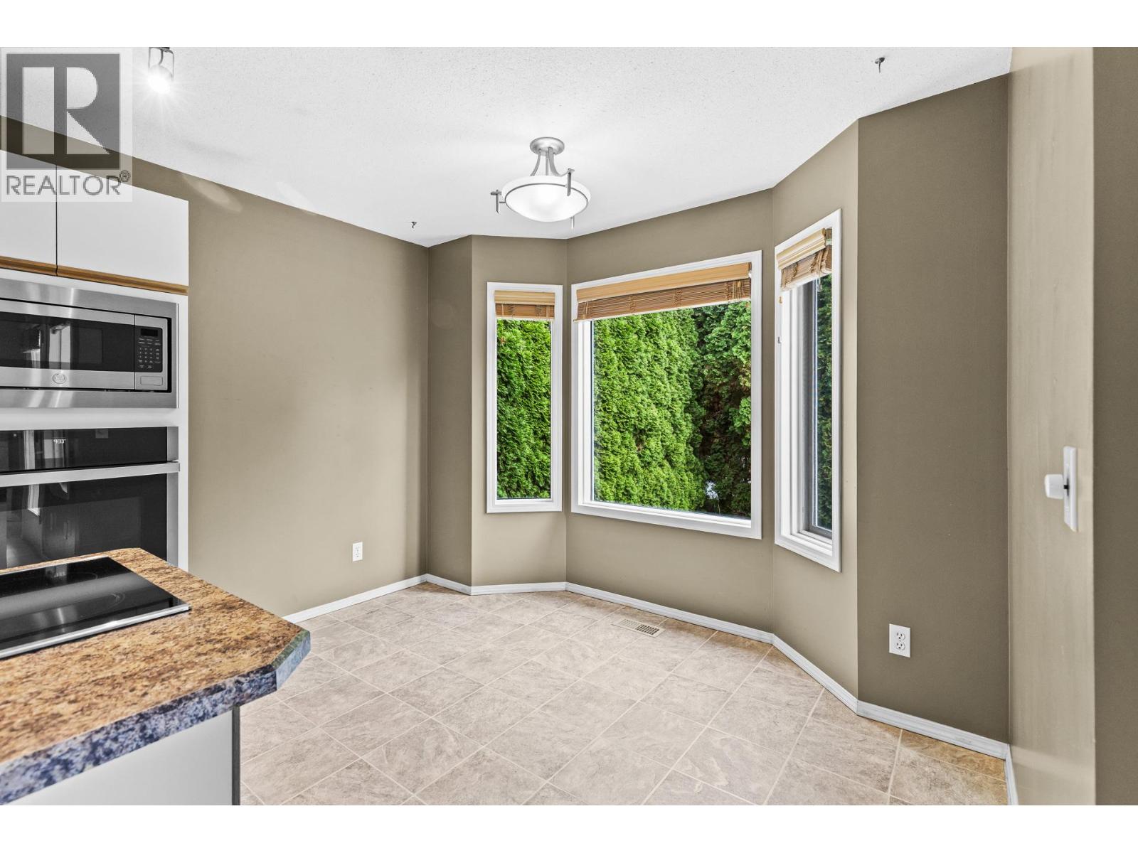 602 Willms Road Property Photo 17