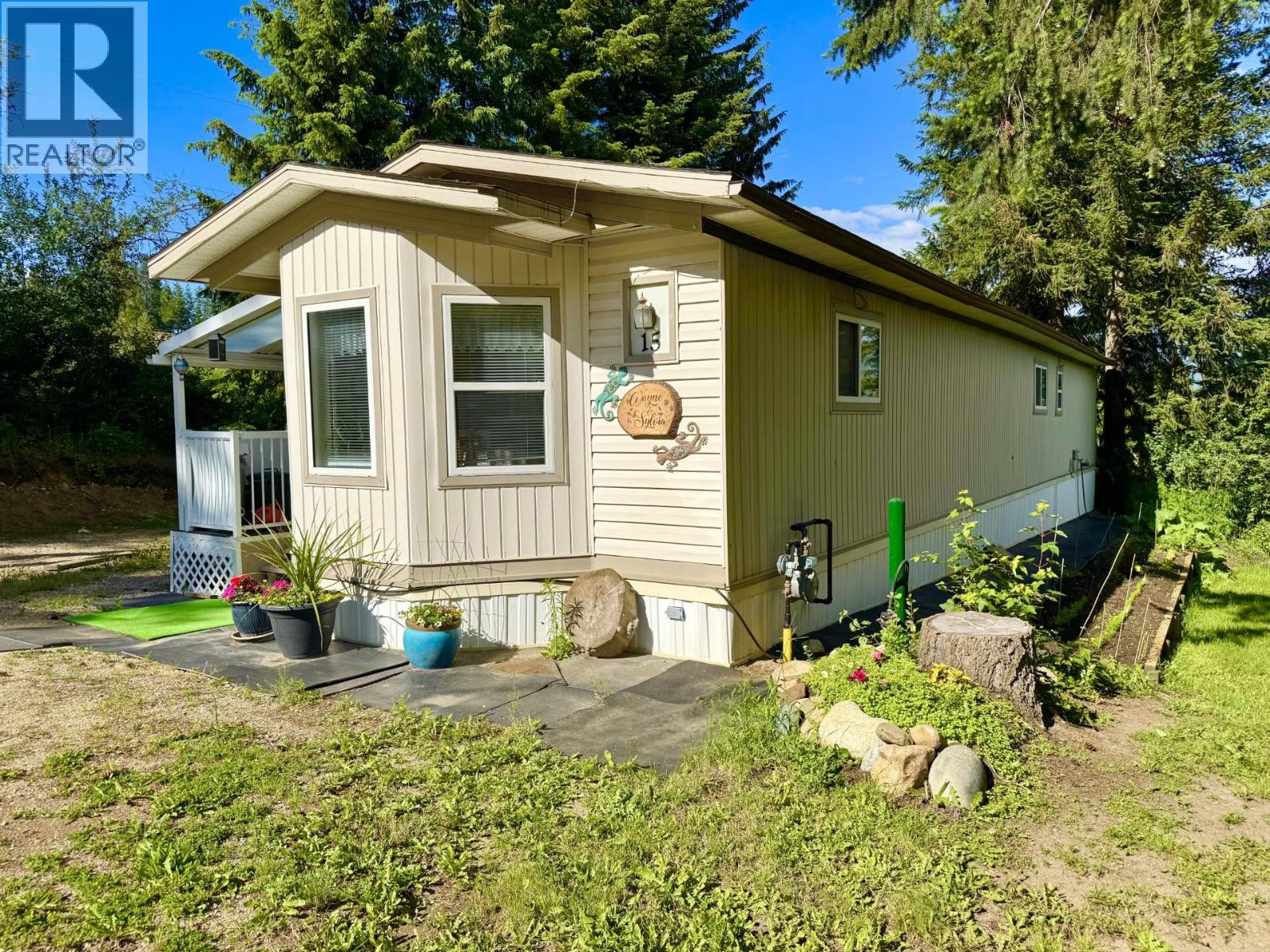 282 97b Highway Property Photo 3