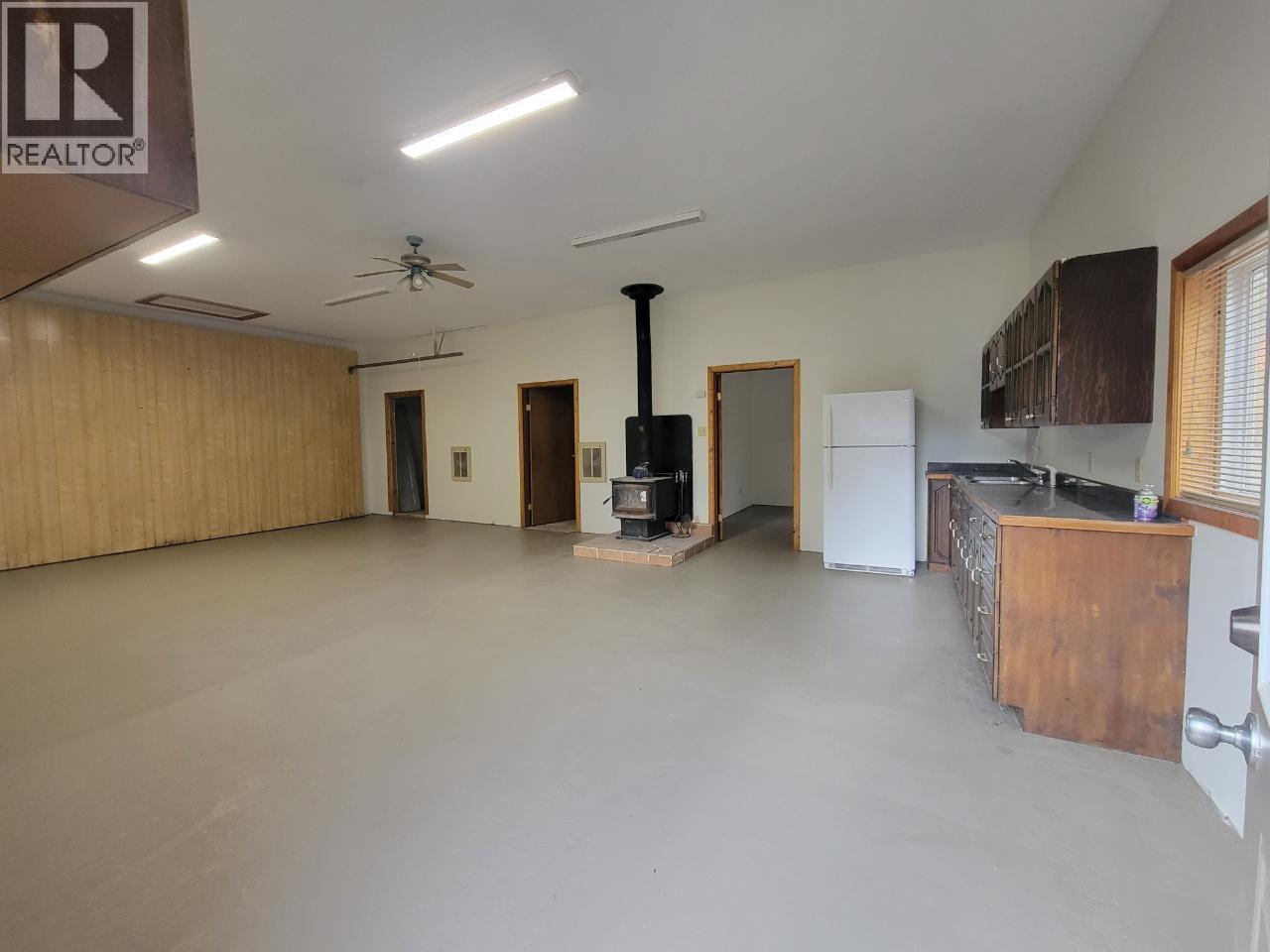 6708 Currier Road Property Photo 20