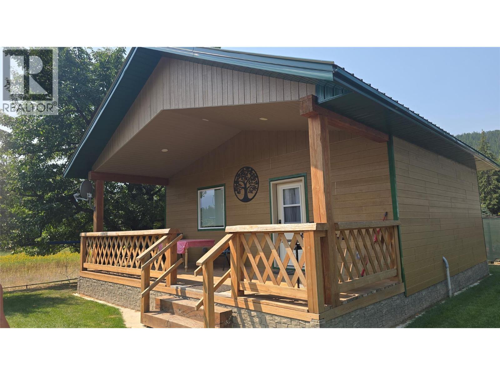16060 Bc-3a Highway Property Photo 1