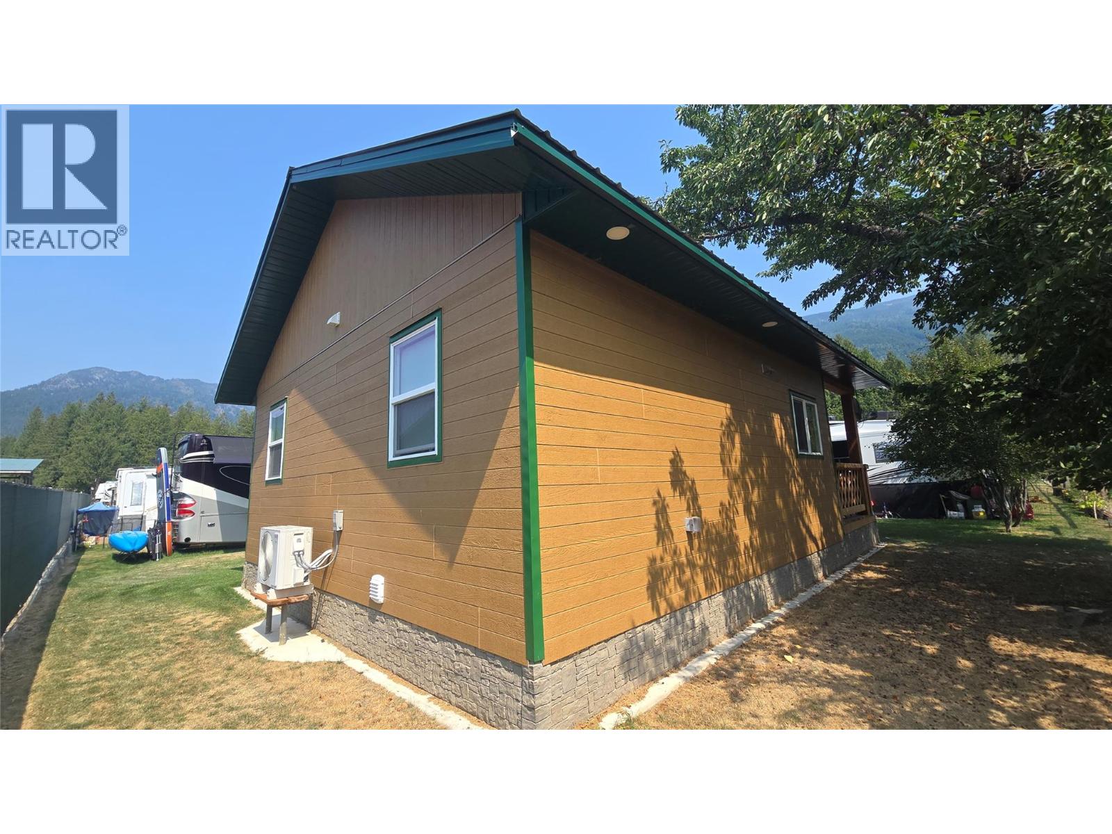 16060 Bc-3a Highway Property Photo 3
