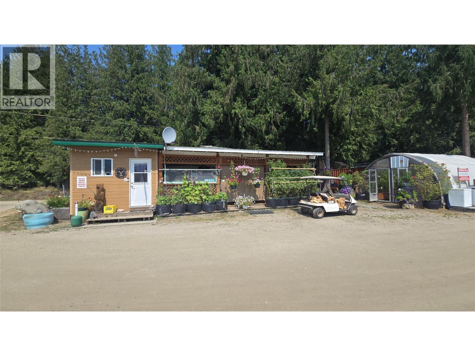 16060 Bc-3a Highway Property Photo 4