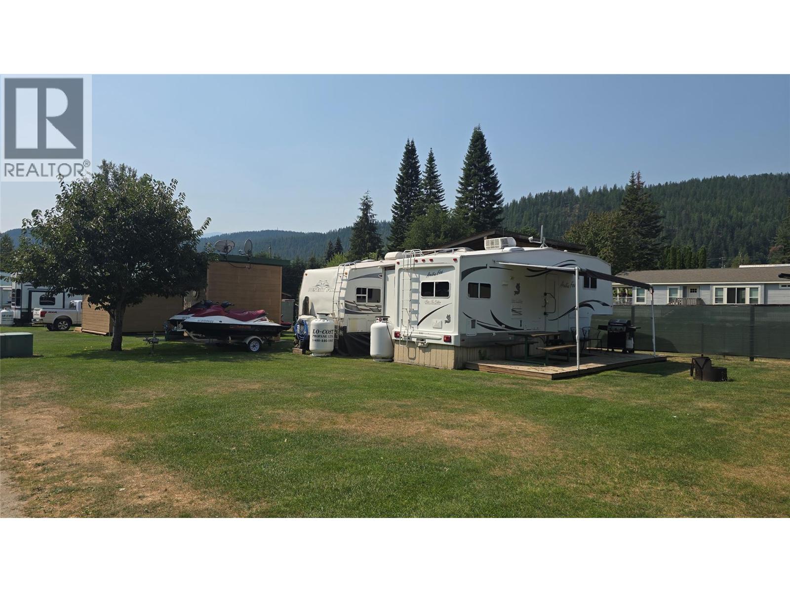 16060 Bc-3a Highway Property Photo 8