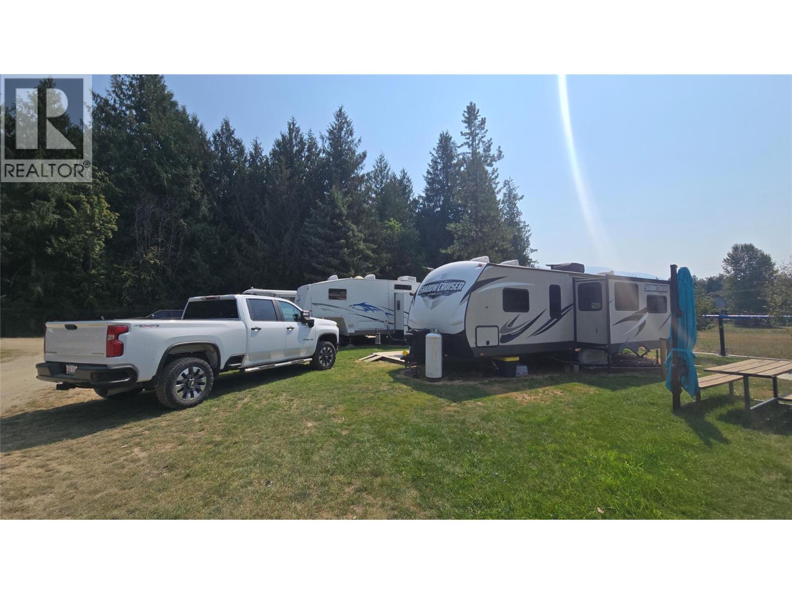 16060 Bc-3a Highway Property Photo 9