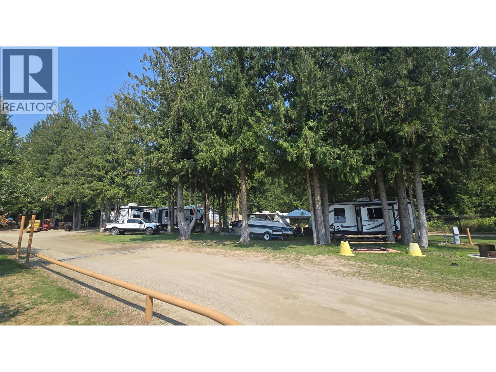 16060 Bc-3a Highway Property Photo 10