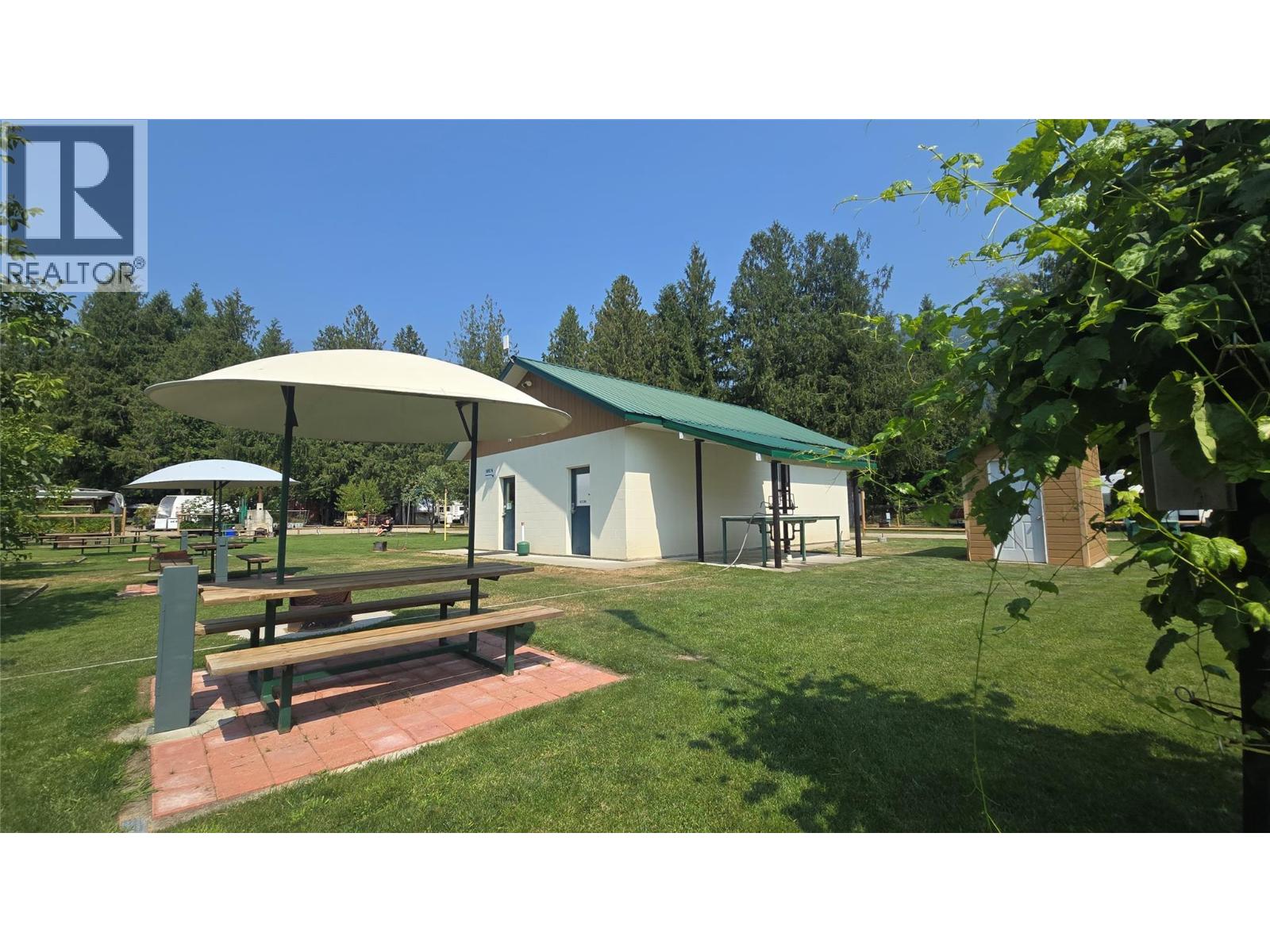 16060 Bc-3a Highway Property Photo 15