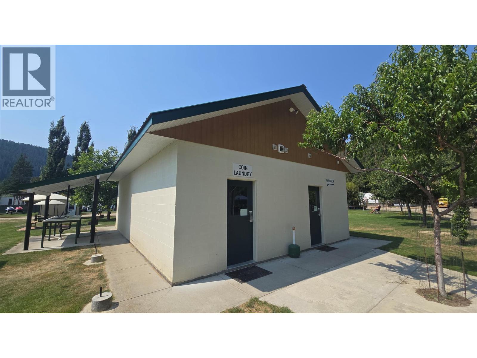 16060 Bc-3a Highway Property Photo 16