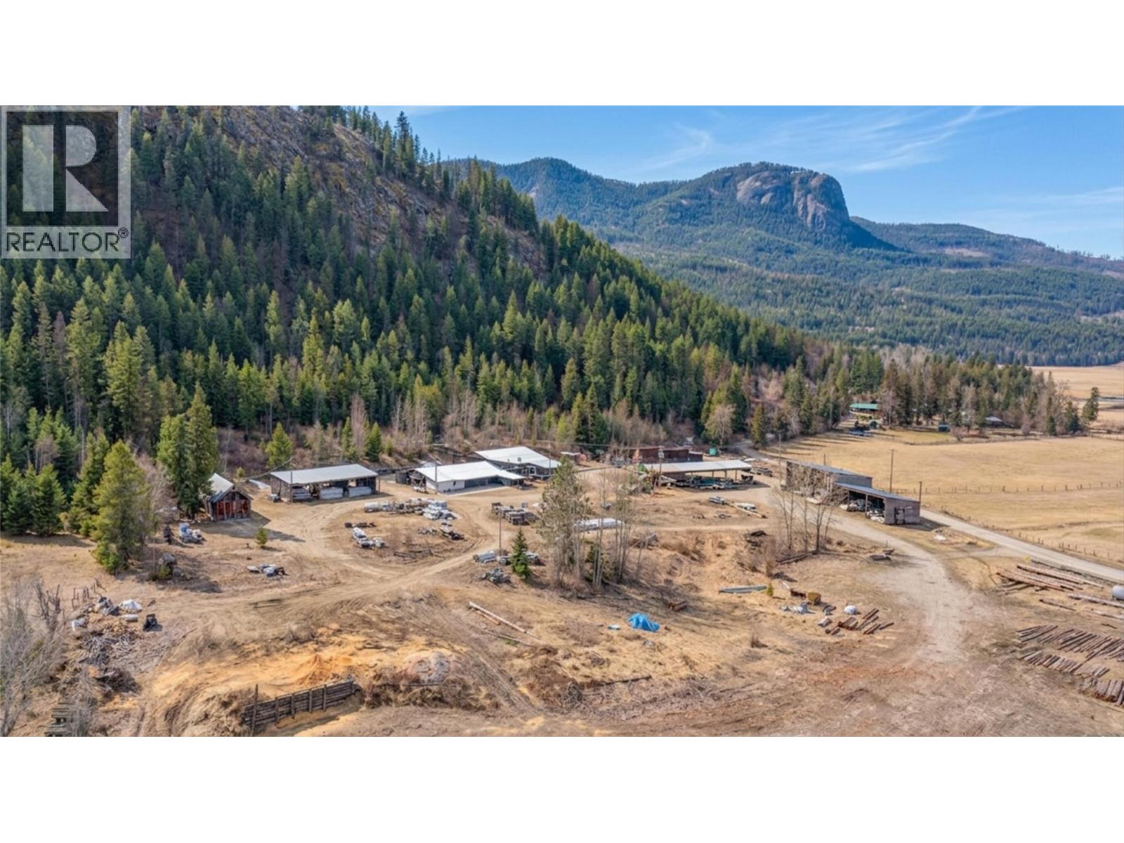 17 Bear Valley Road Property Photo 48