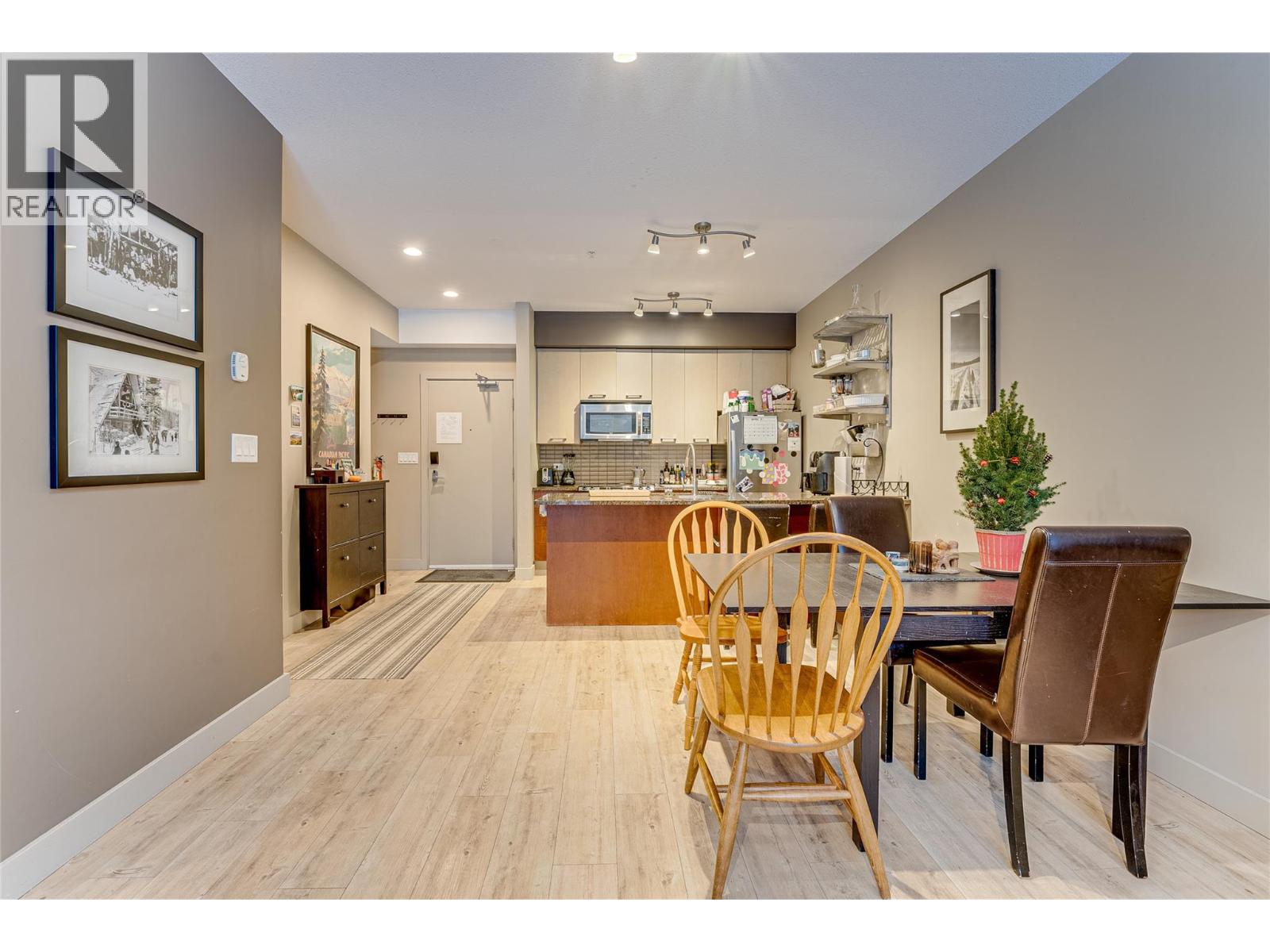 30 Monashee Road Unit# 203 Property Photo 13