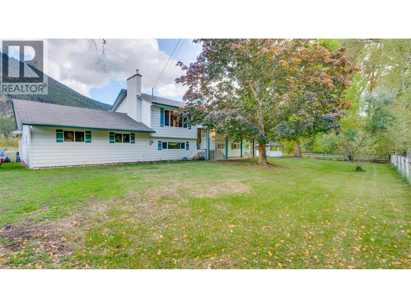 3545 Shaw Road Property Photo 1