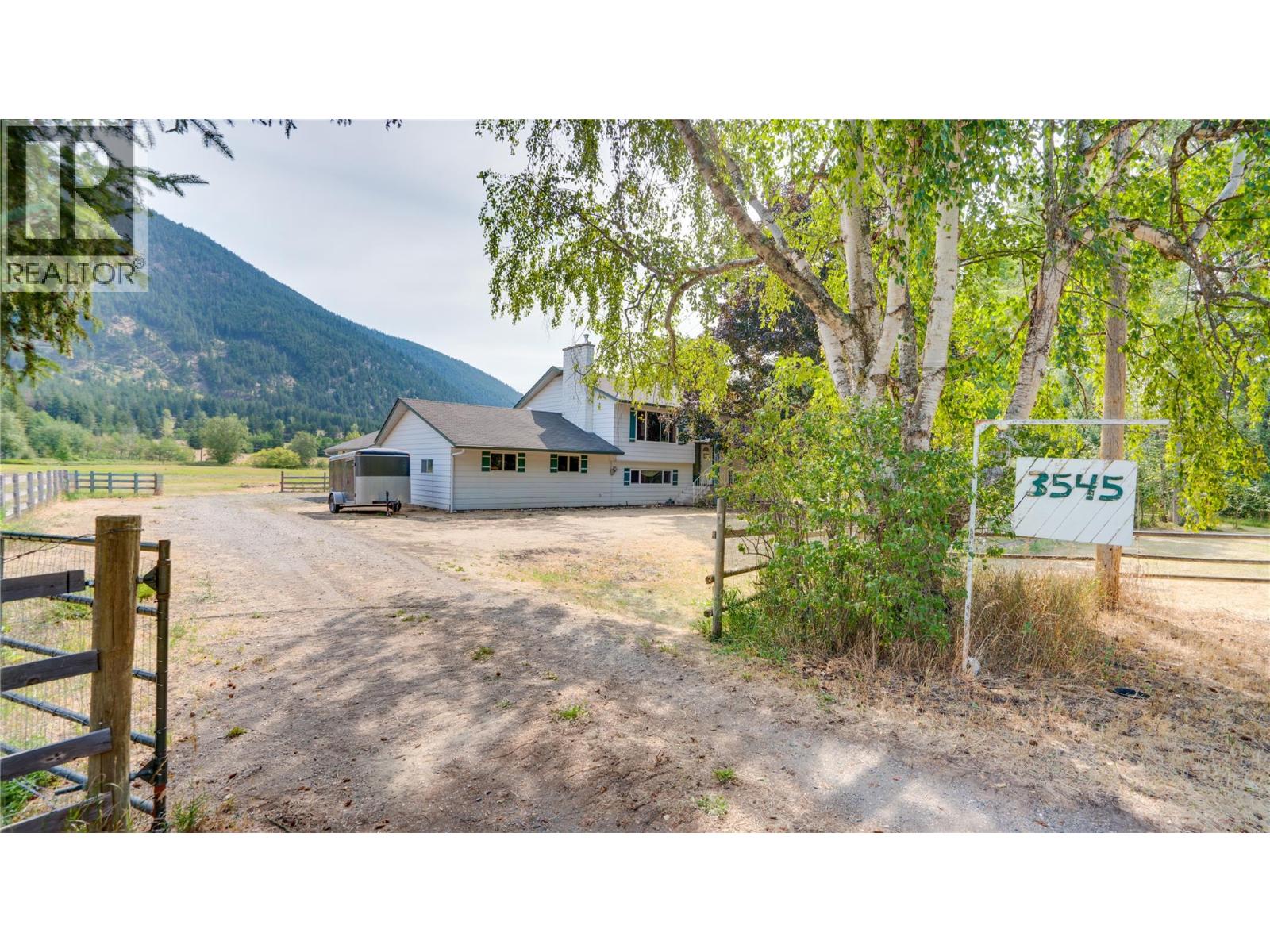 3545 Shaw Road Property Photo 1