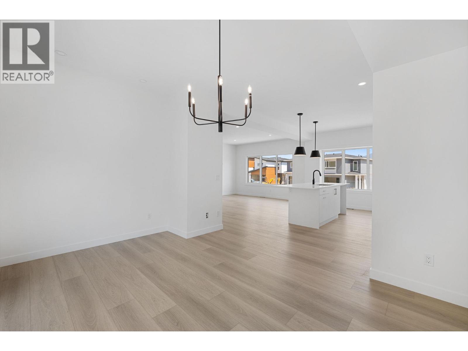 430 Arrowleaf Rise Property Photo 12