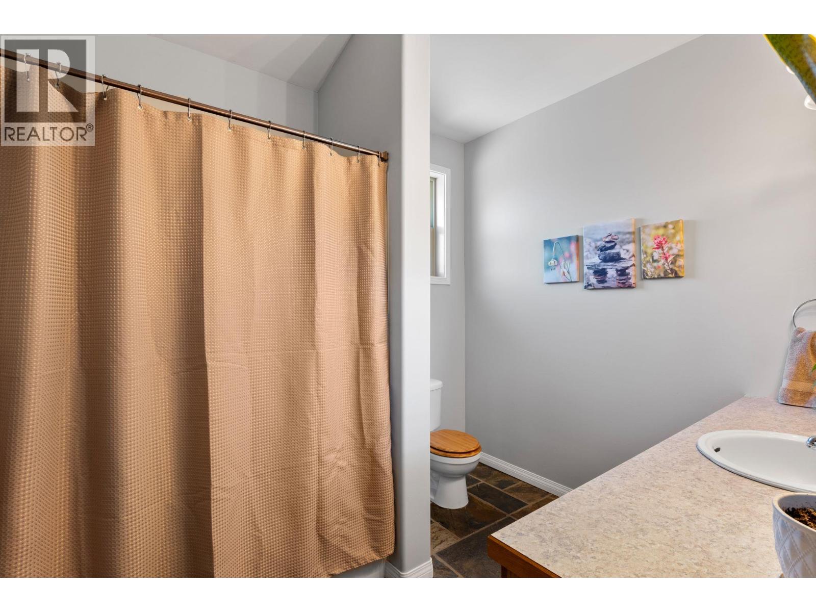 559 Mclean Road Property Photo 23