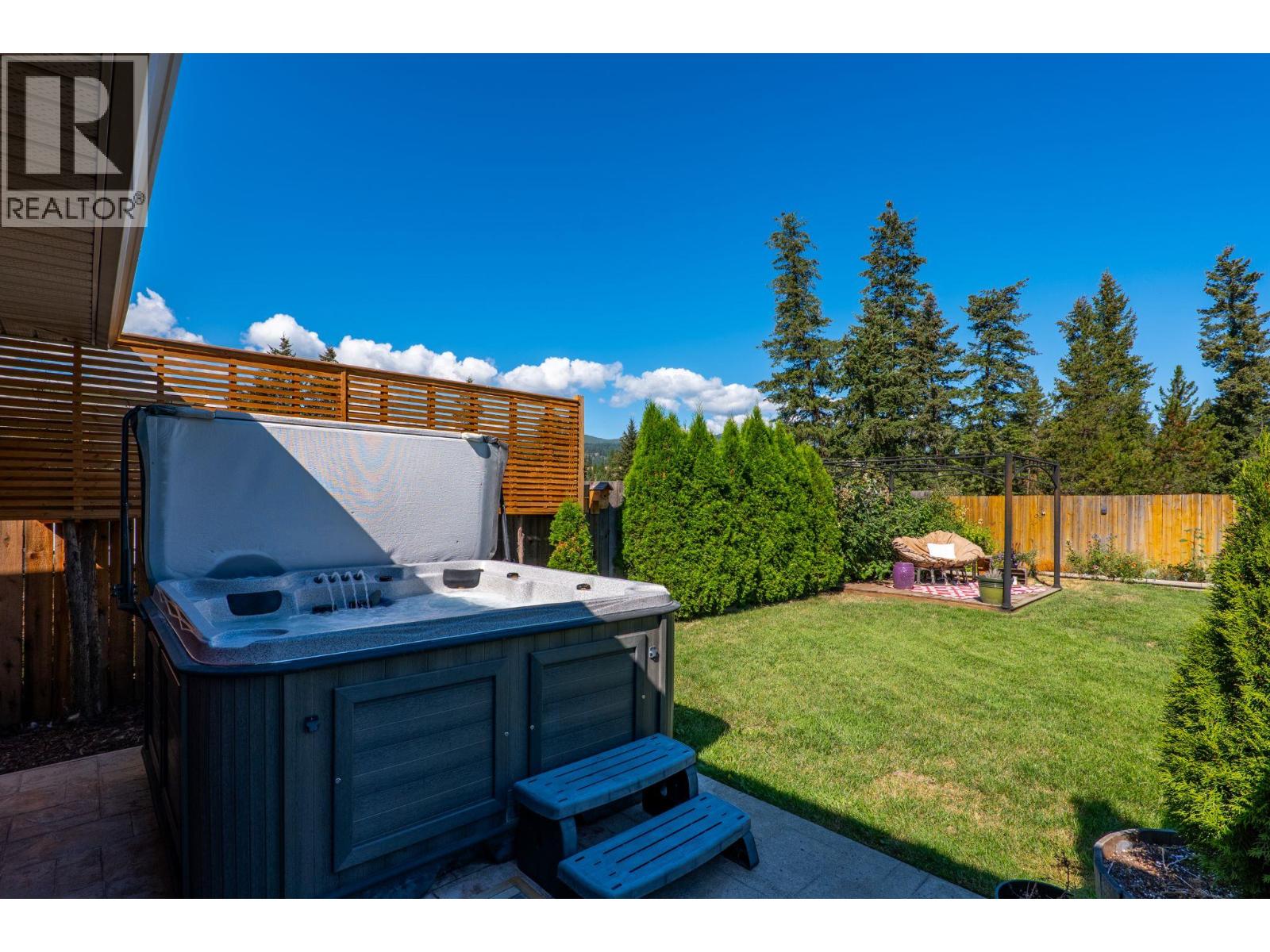 559 Mclean Road Property Photo 32