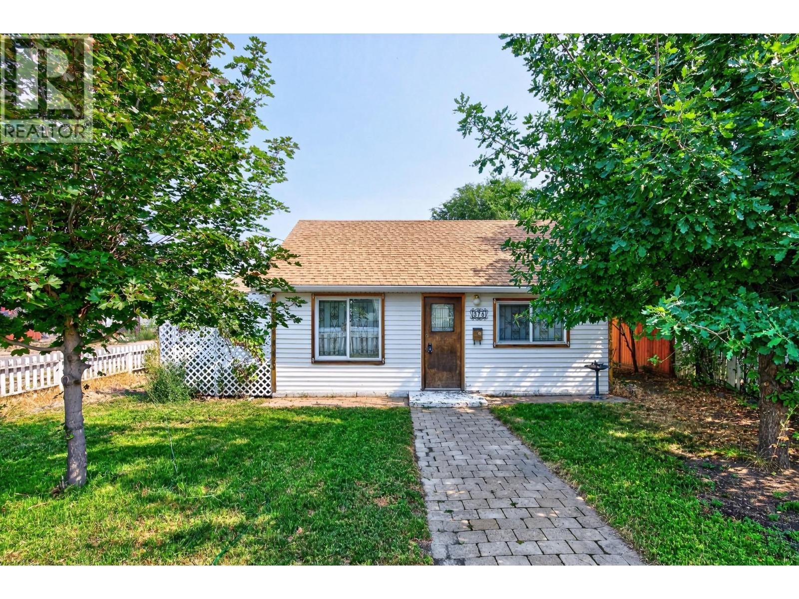 376 Alexander Avenue Property Photo 1