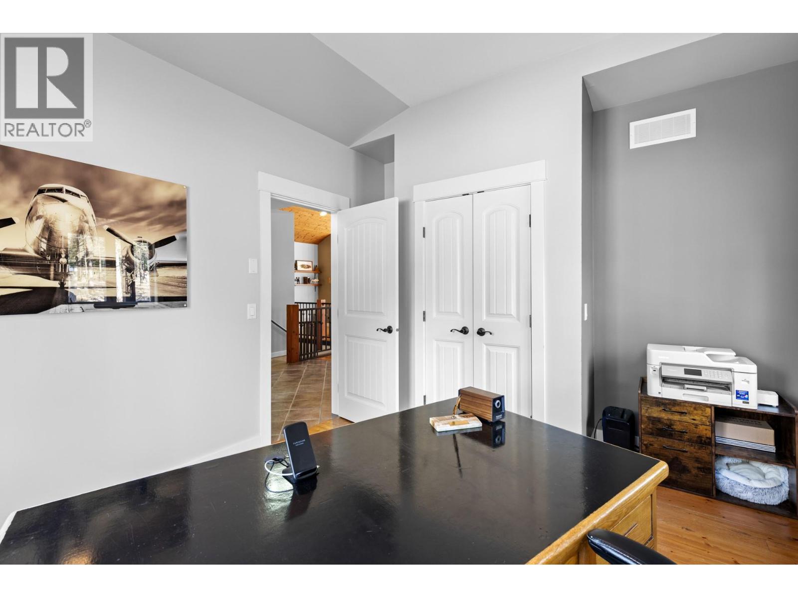 4802 Trepanier Road Property Photo 10