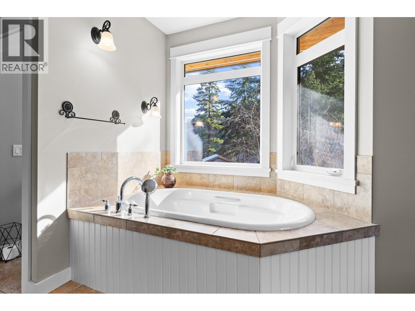 4802 Trepanier Road Property Photo 34