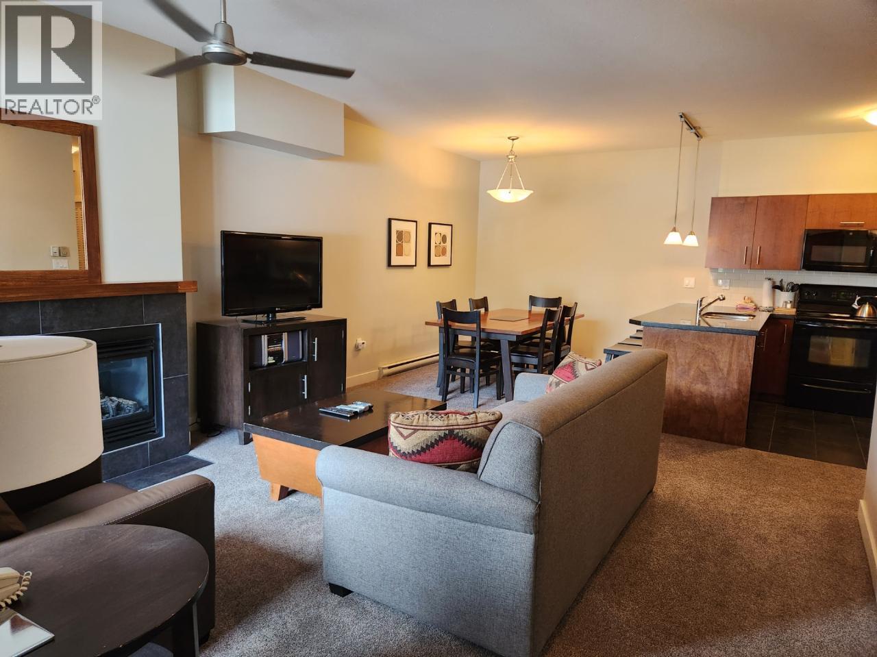 2049 SUMMIT Drive Unit# 114C Property Photo 1