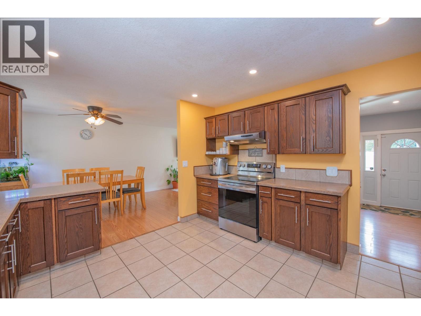 2209 Leblanc Street Property Photo 18