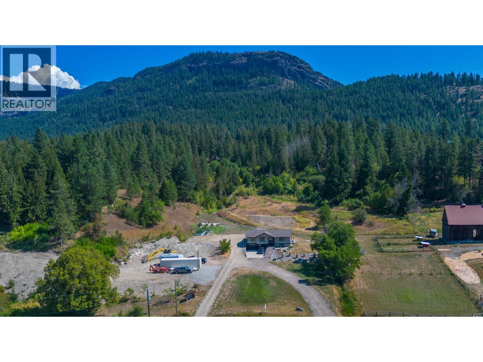 211 Enderby Grindrod Road Property Photo 3
